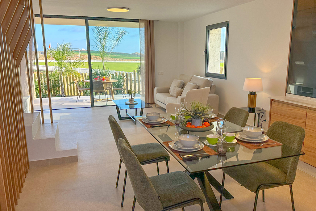 DP-100-97041932-01-8