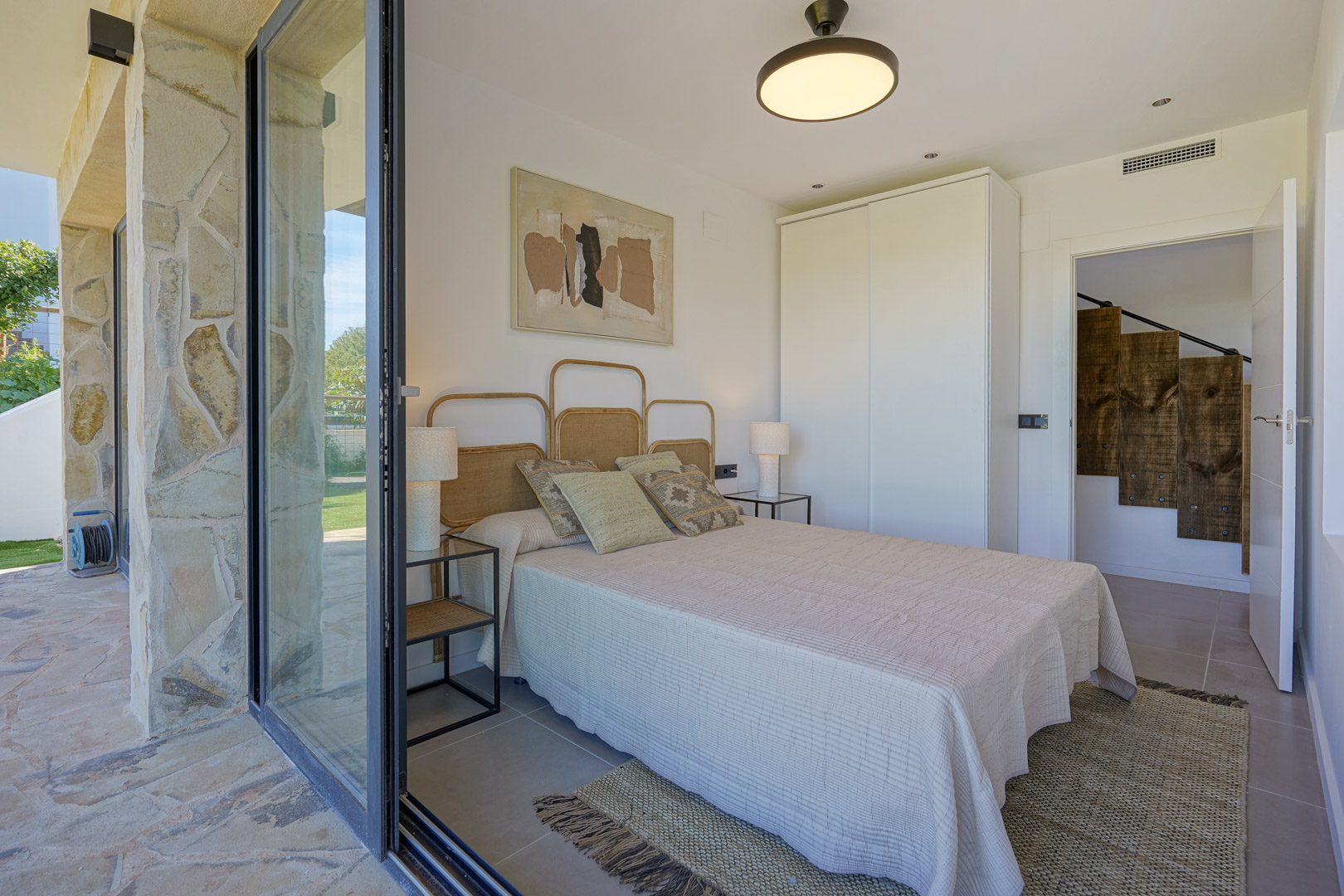 DP-40-C3XY4483JAV-21