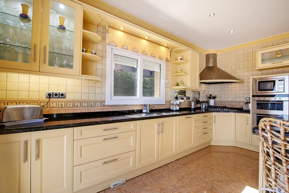 DP-40-C3XY6376MOR-13