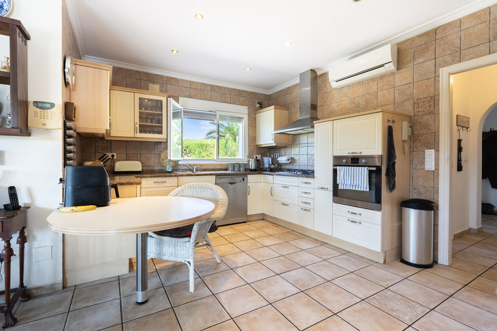 DP-40-C4XY4578JAV-13