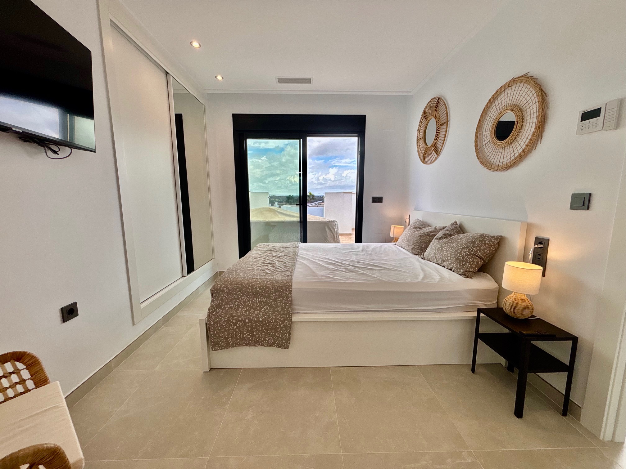 DP-100-45423868-01-12