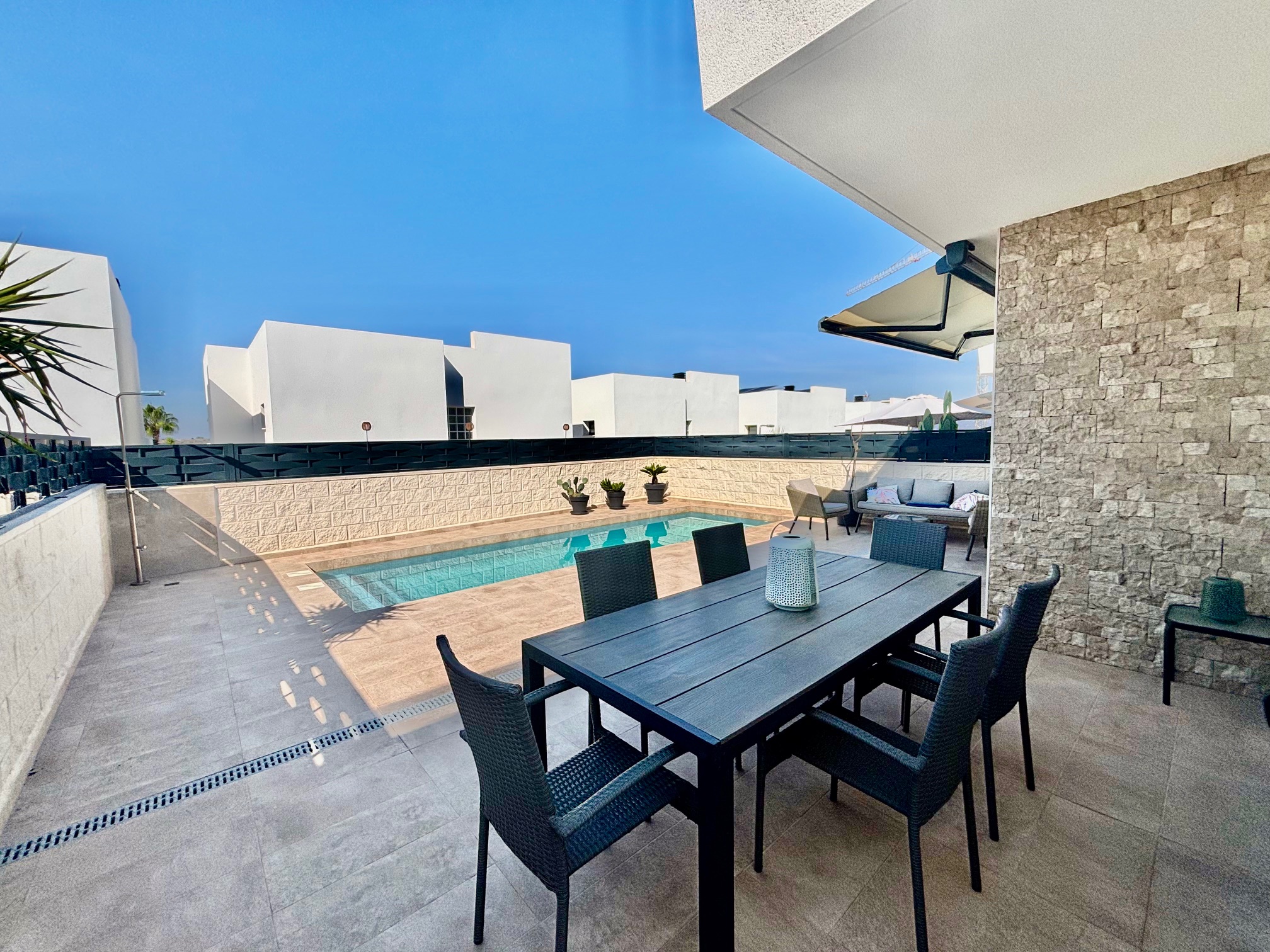 DP-100-45423868-01-23