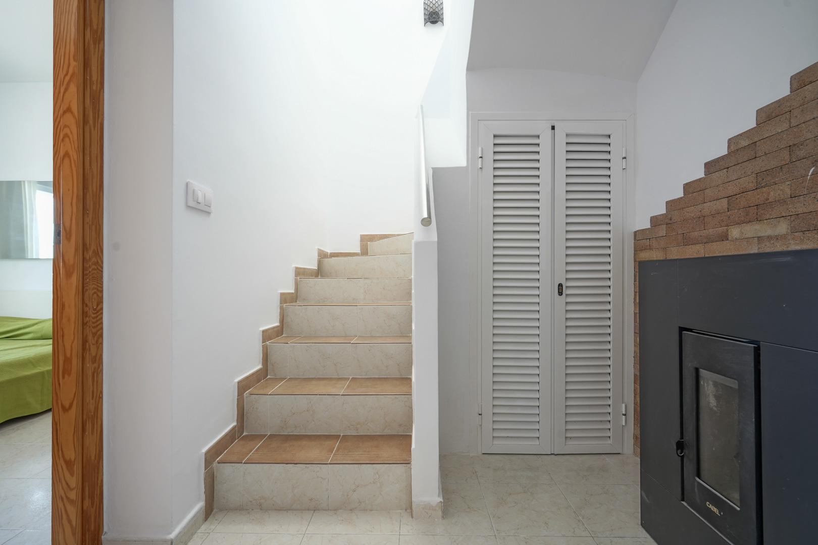 DP-40-C4XY4580BELL-17