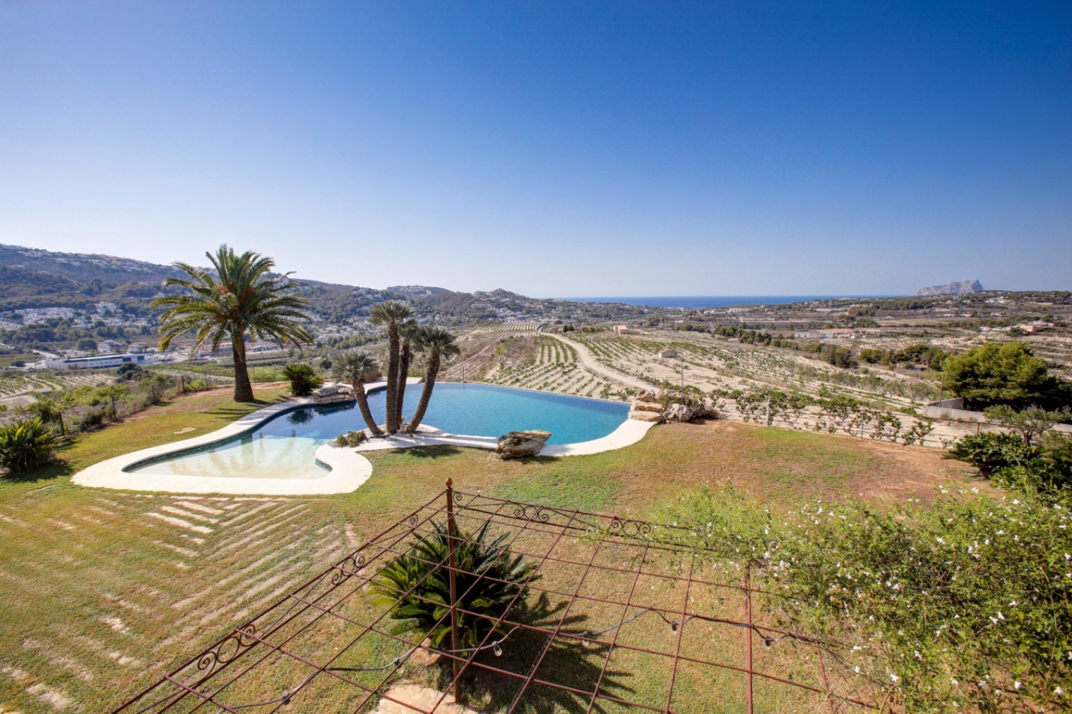 Finca for sale in Moraira