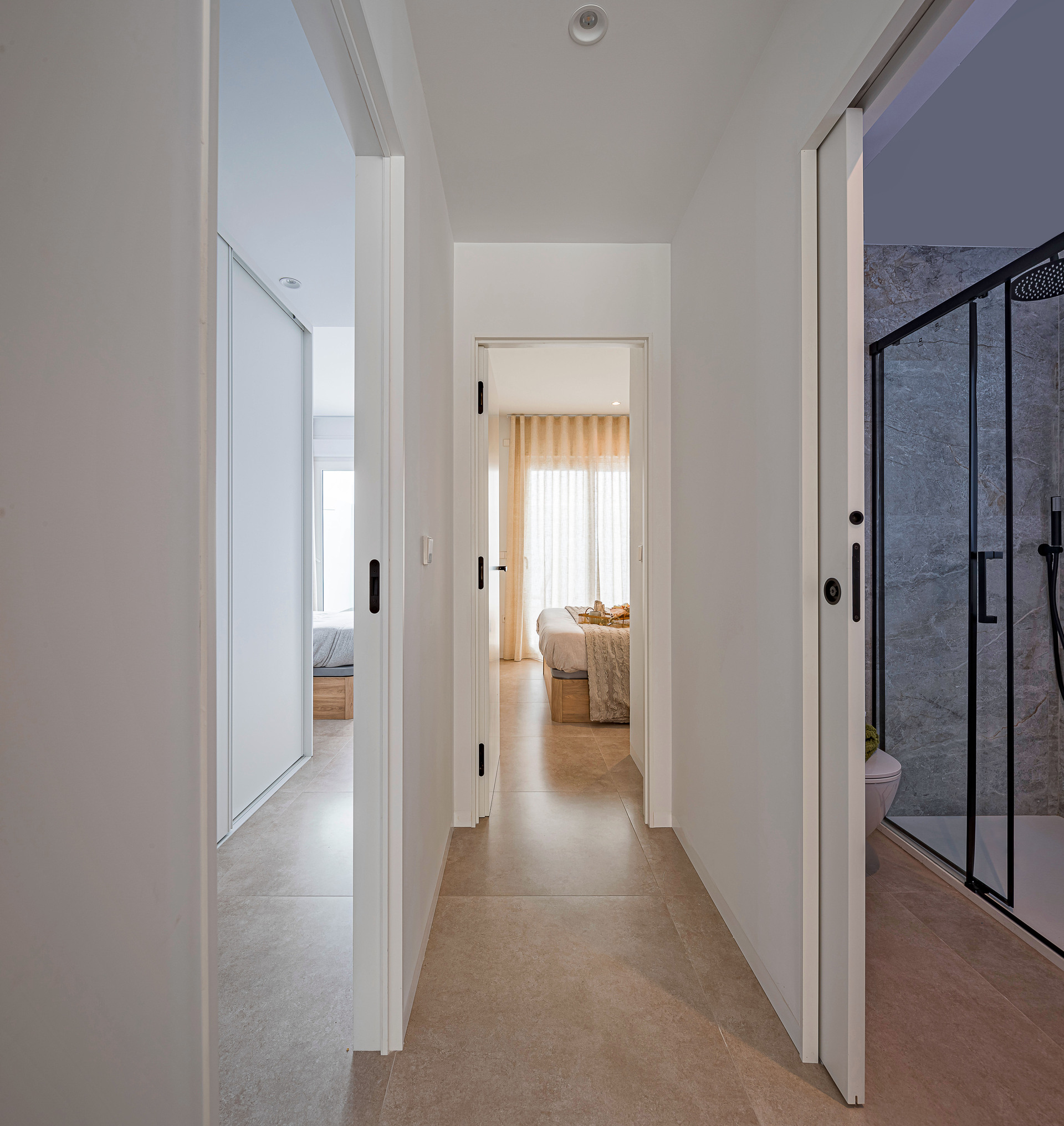 DP-100-43608777-01-13