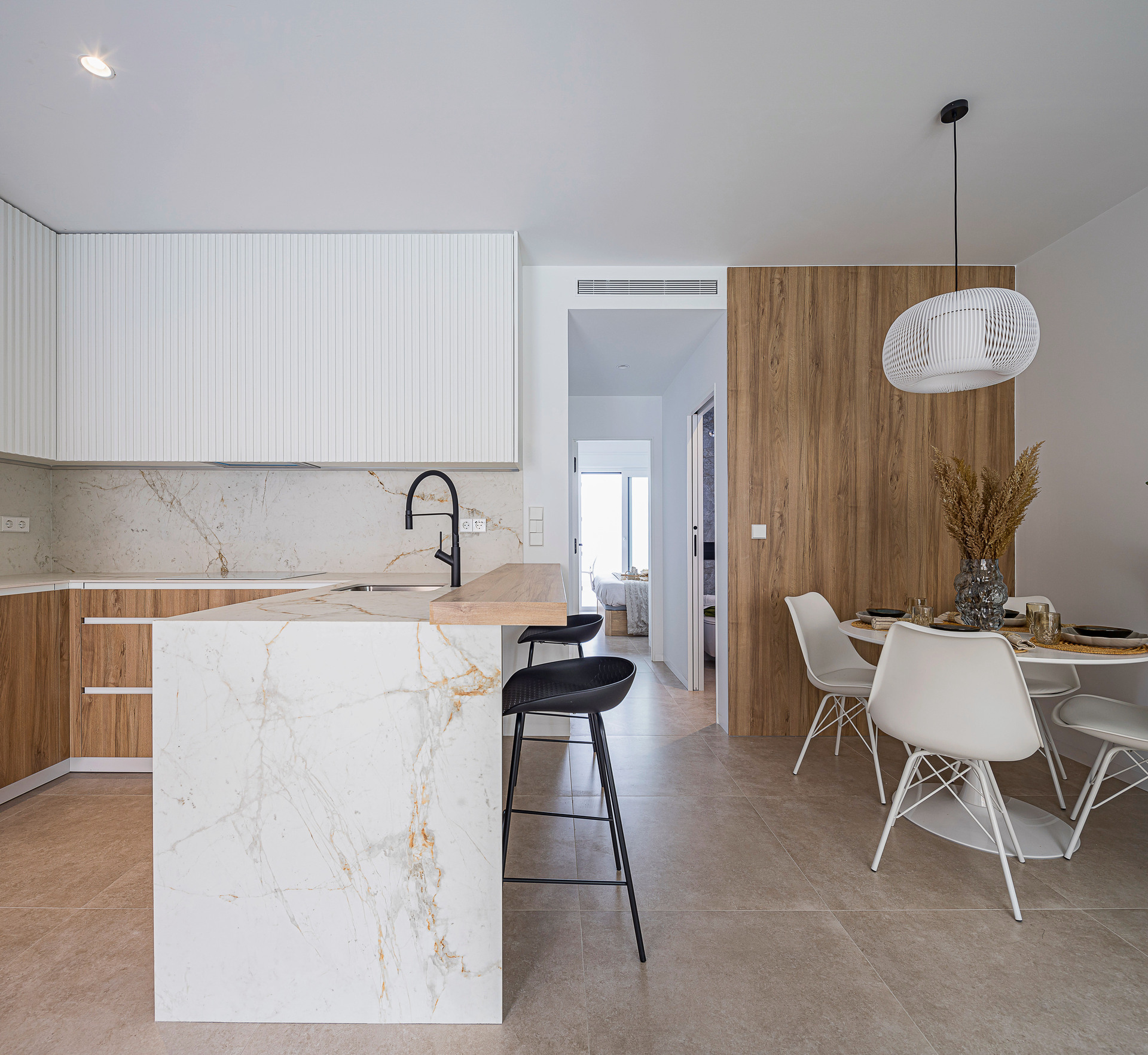 DP-100-43608777-01-22