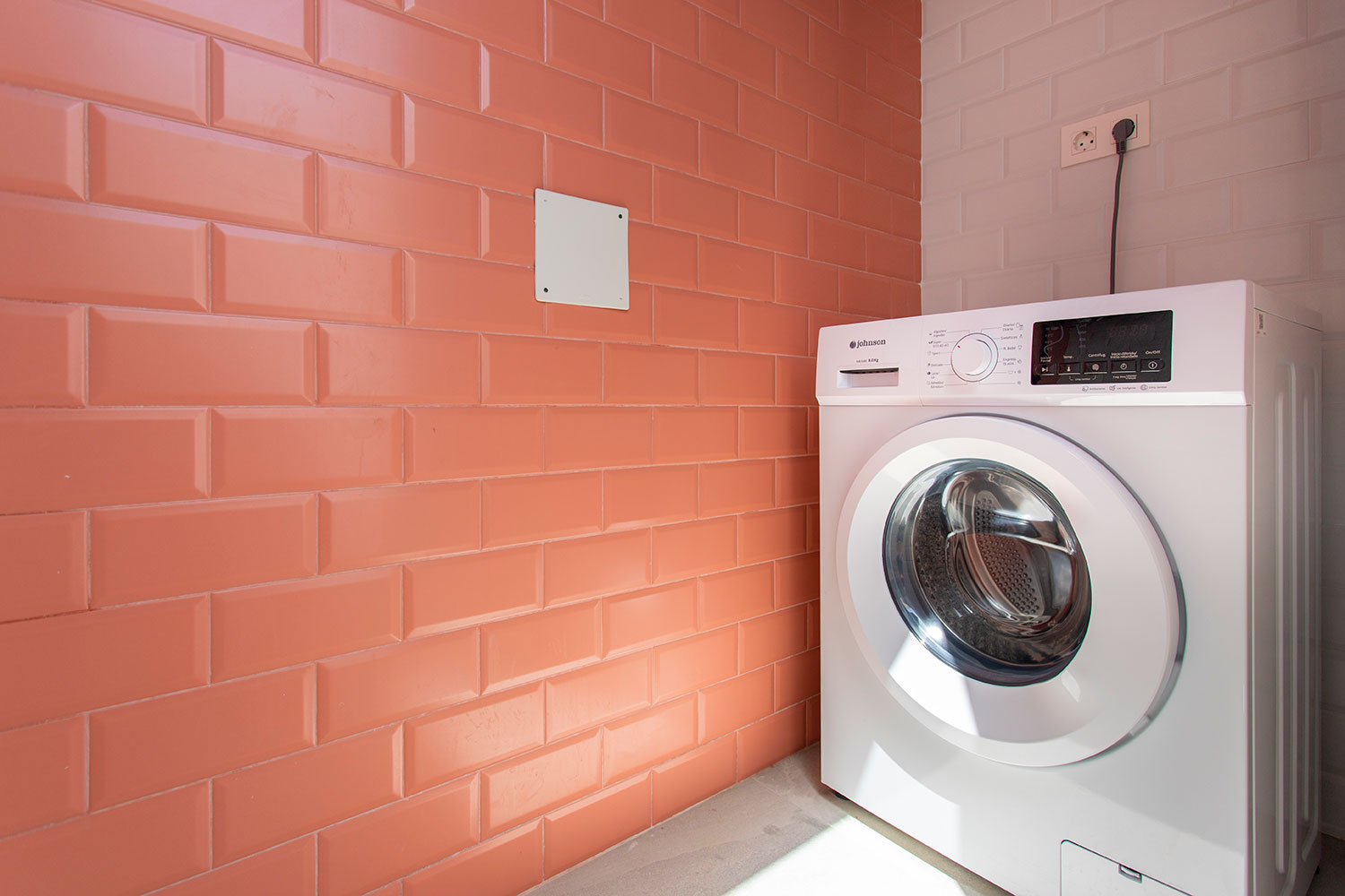 DP-100-64579138-01-22