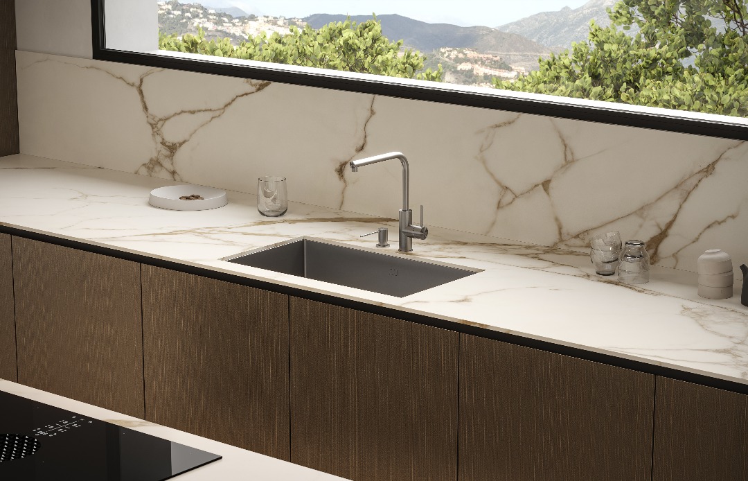 DP-100-74770523-01-6