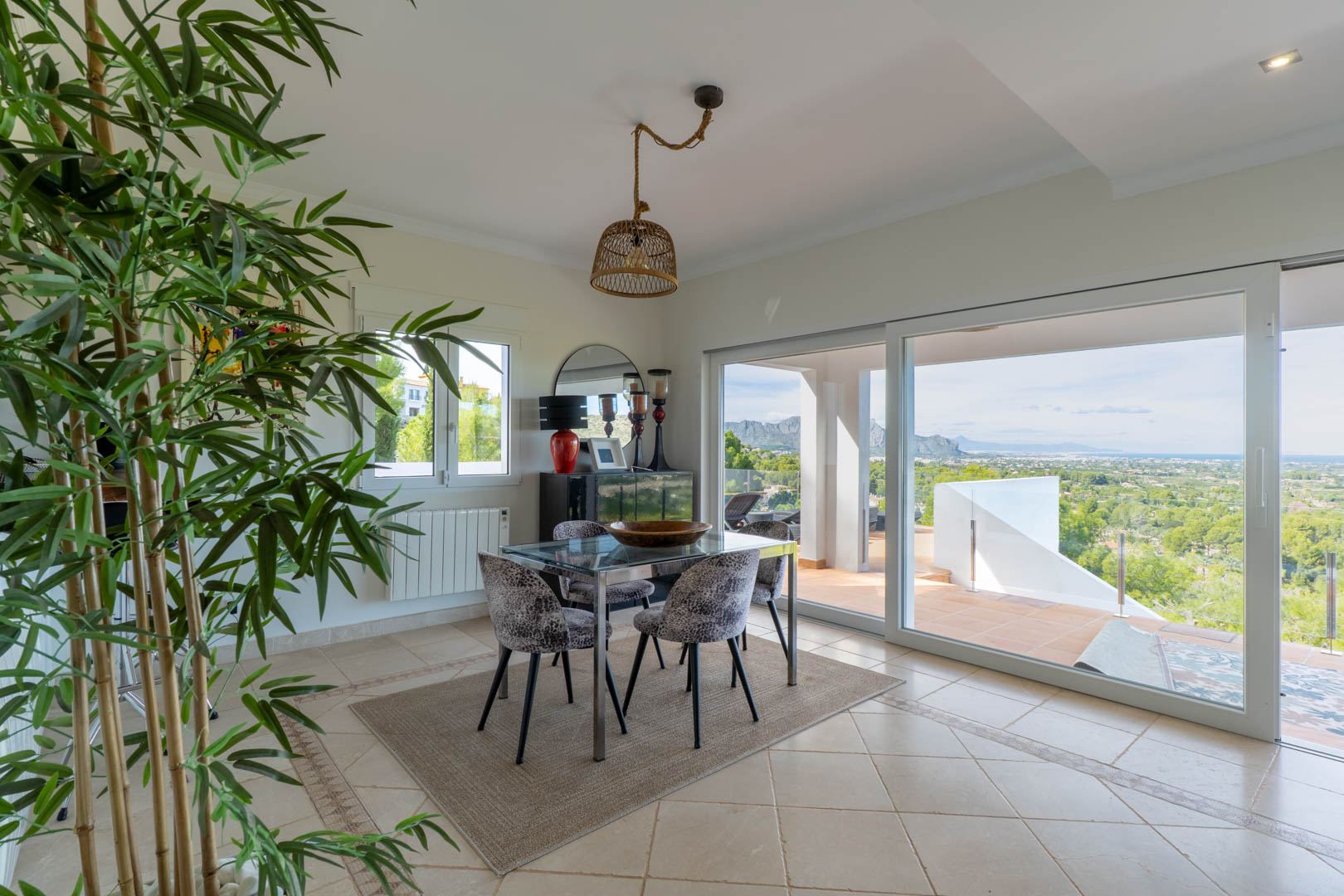 DP-40-C3XY8309SEL-17