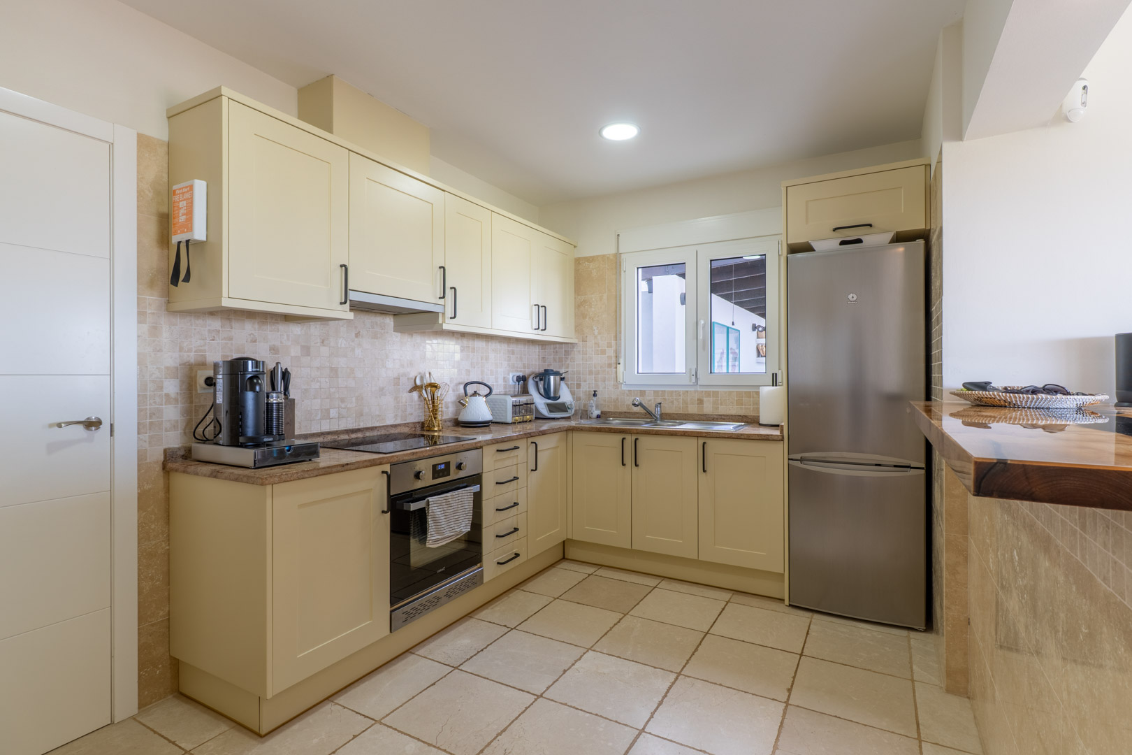 DP-40-C3XY8309SEL-21