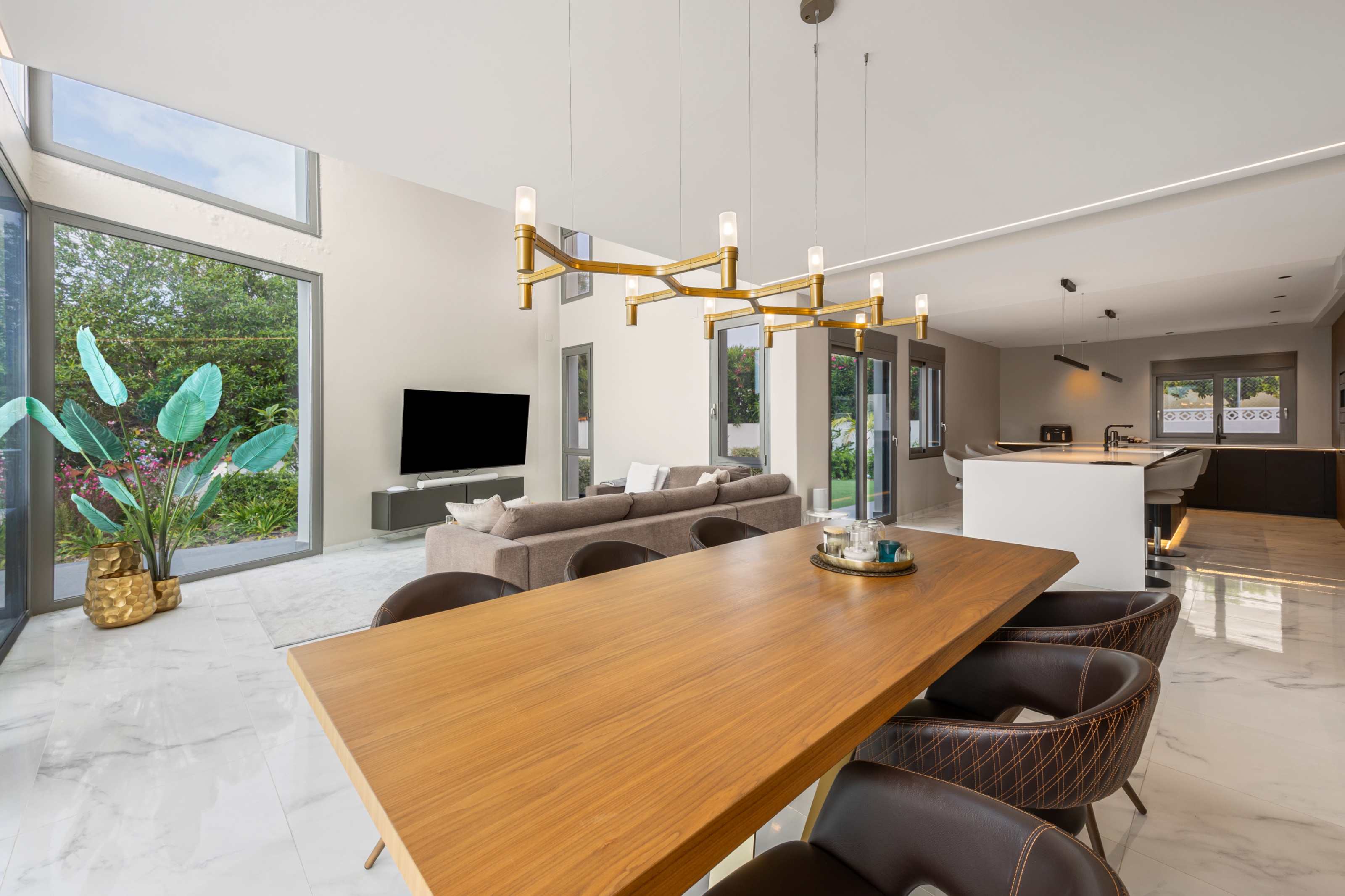 DP-77-ENJ-VI-00136-E-15