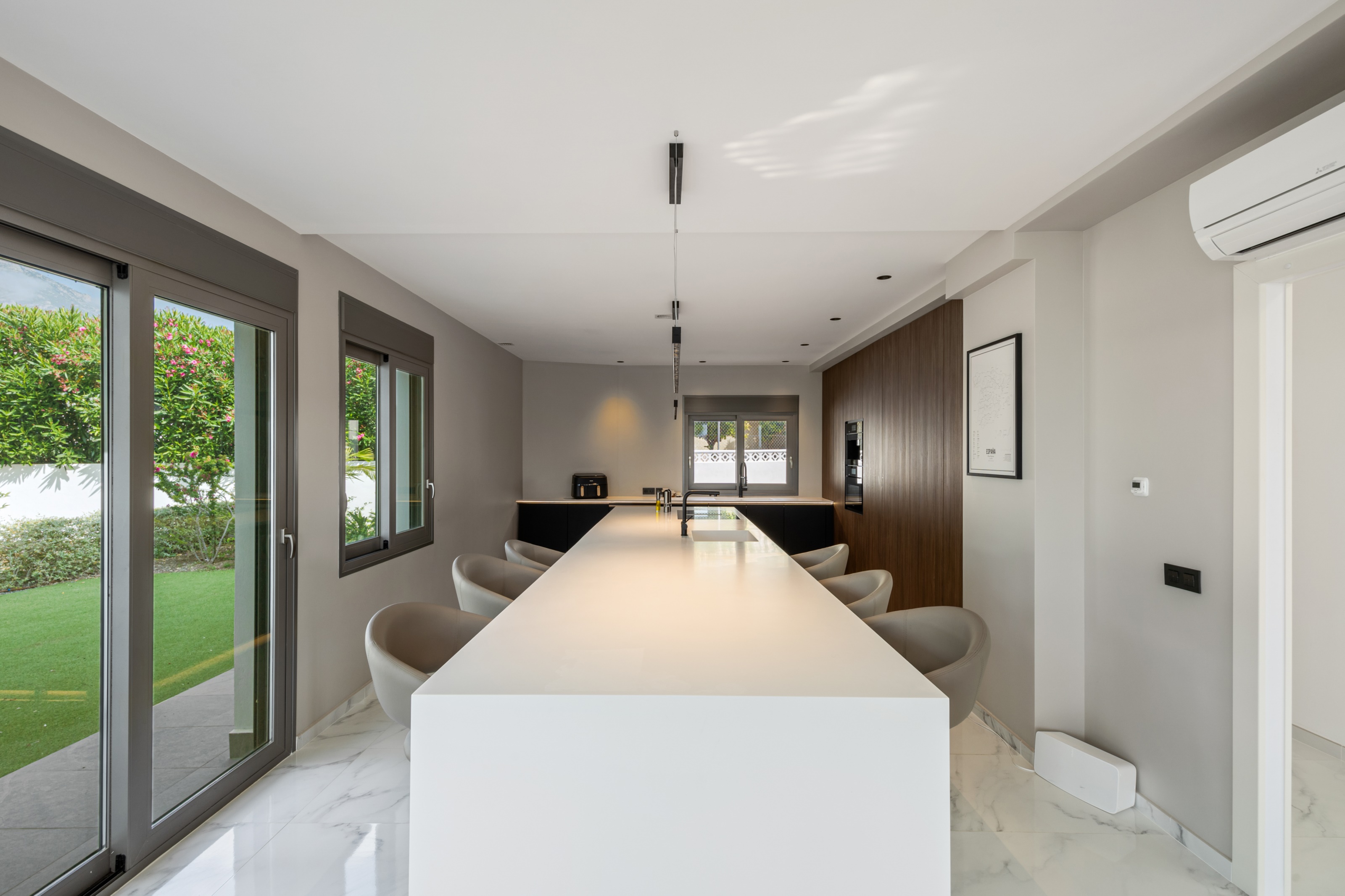 DP-77-ENJ-VI-00136-E-6