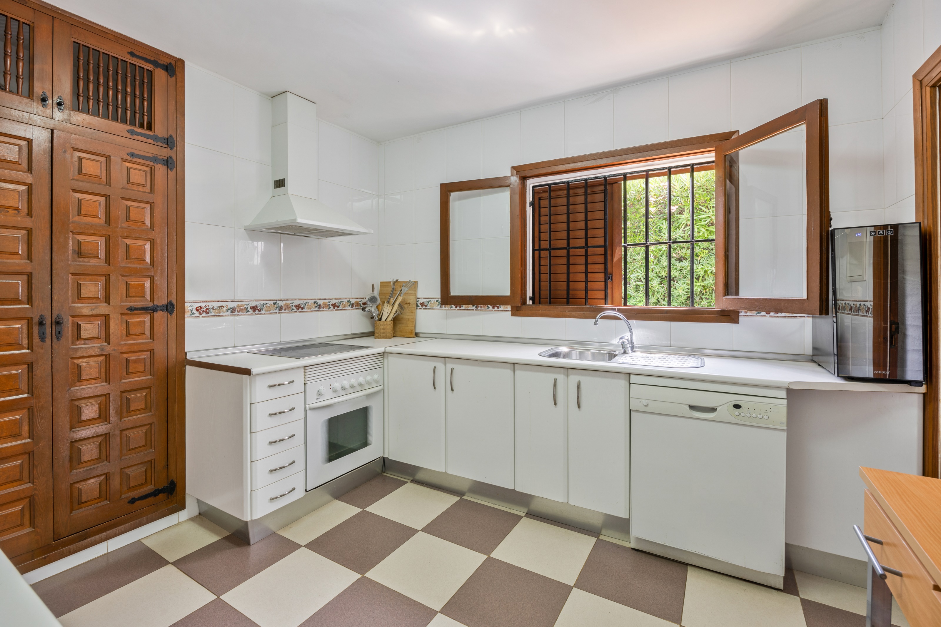 DP-77-ENJ-VI-00139-D-10