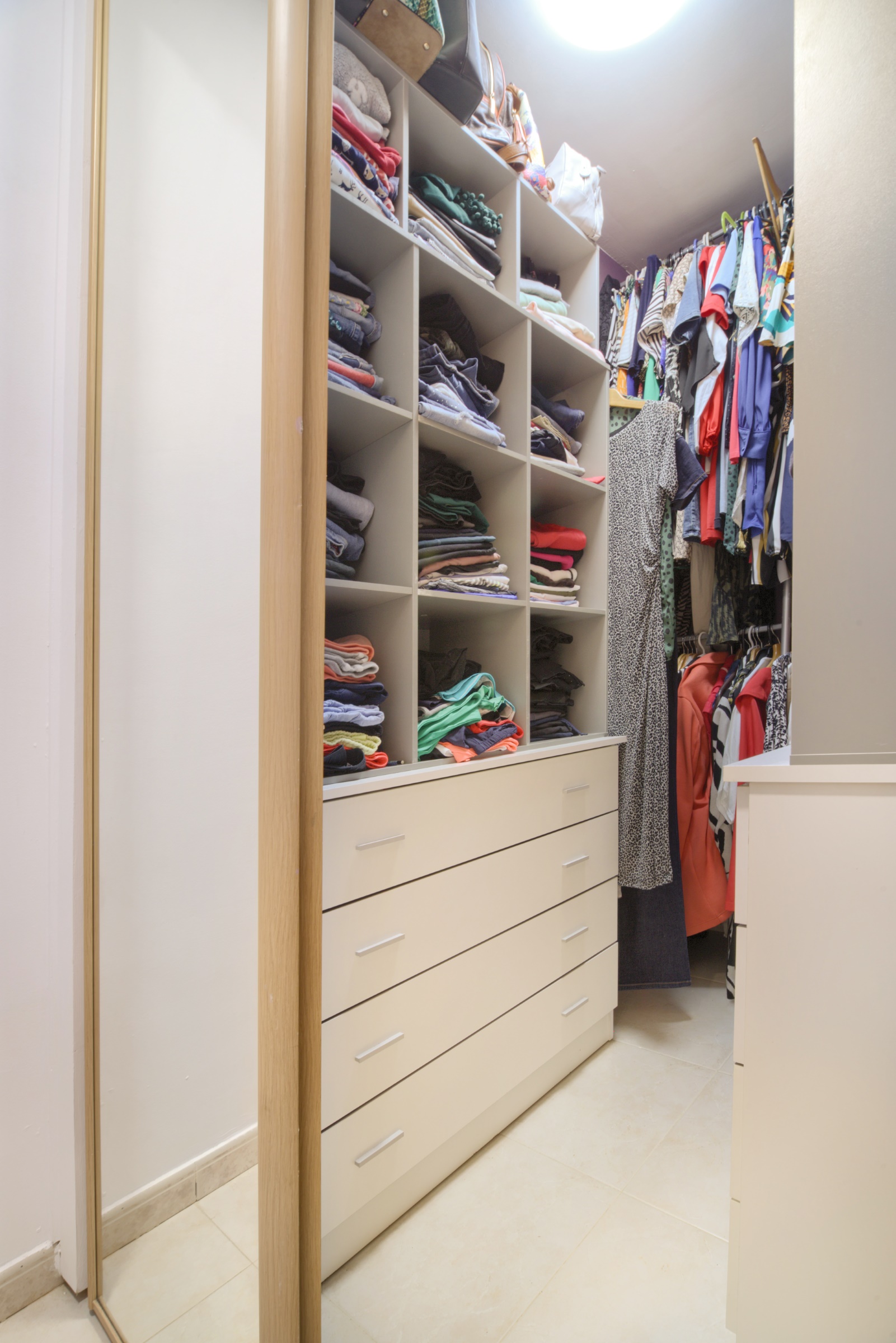 DP-77-ENJ-VI-00216-D-22