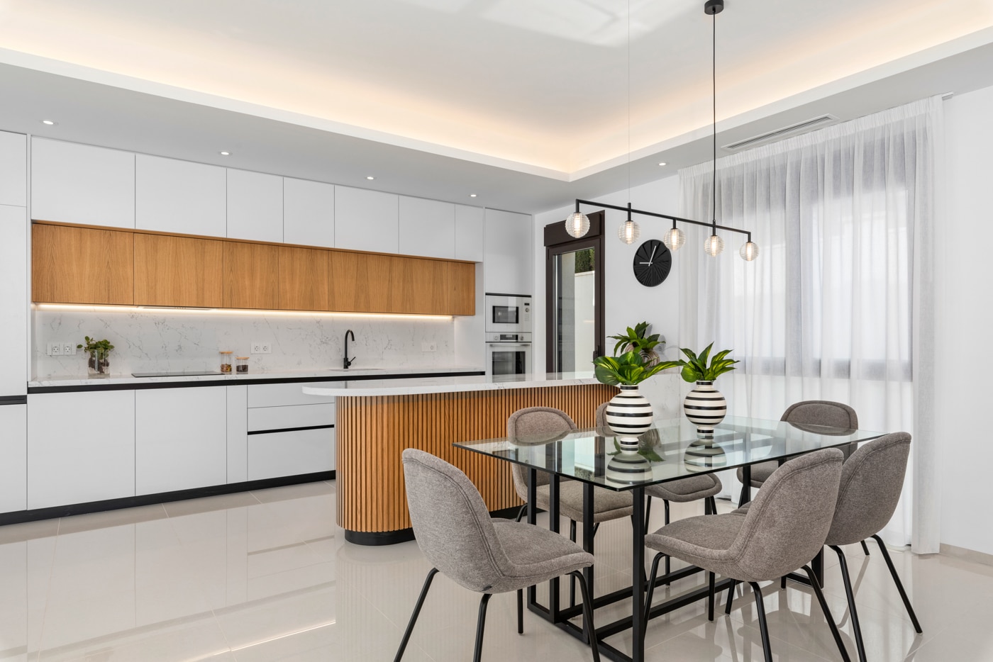 DP-100-18503761-01-2