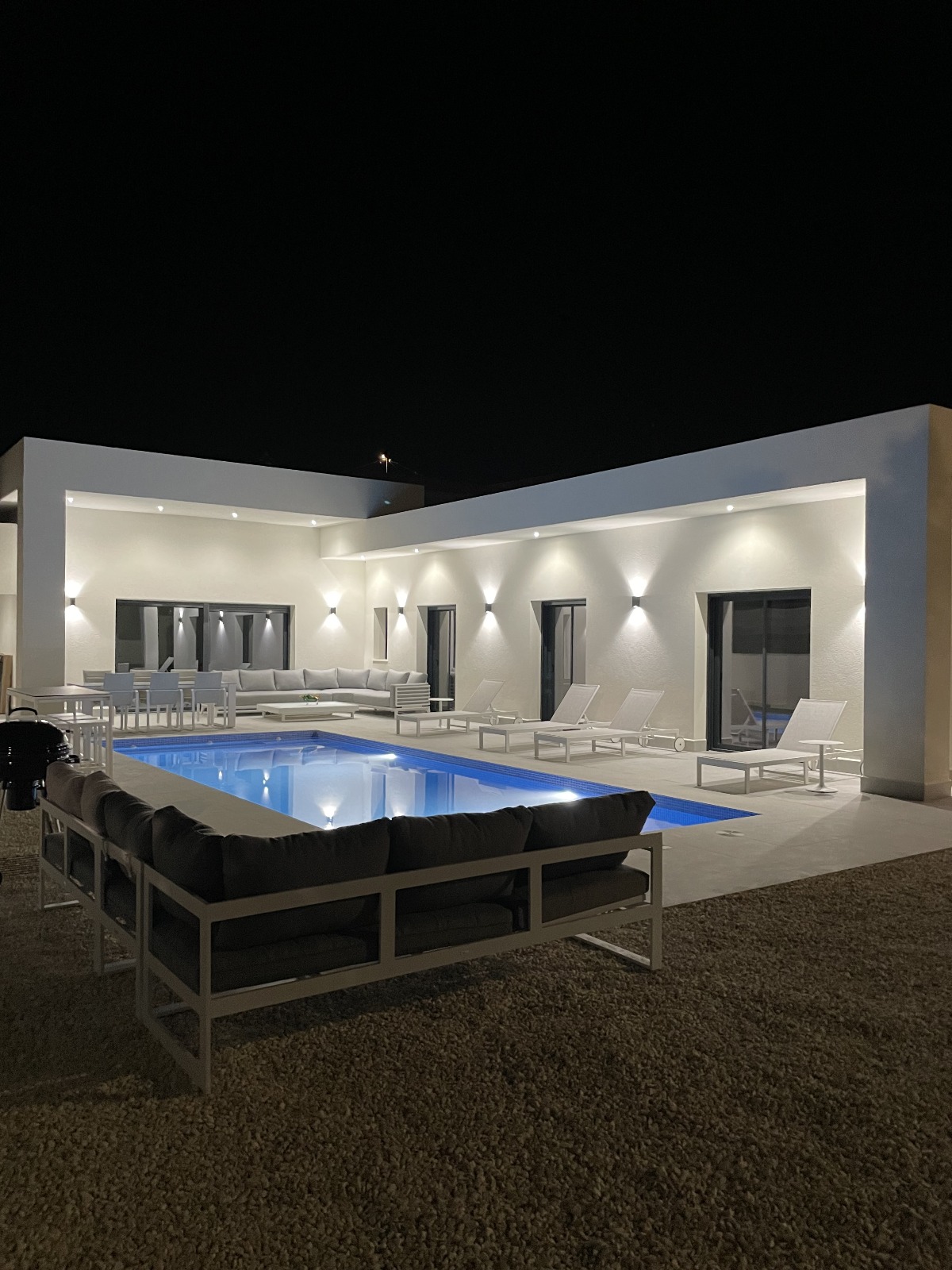 DP-100-21333253-01-13