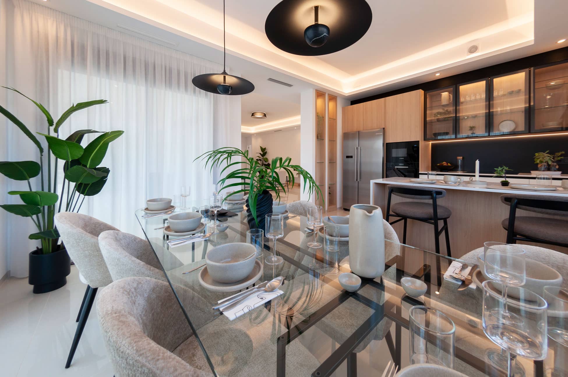 DP-100-23720686-01-3