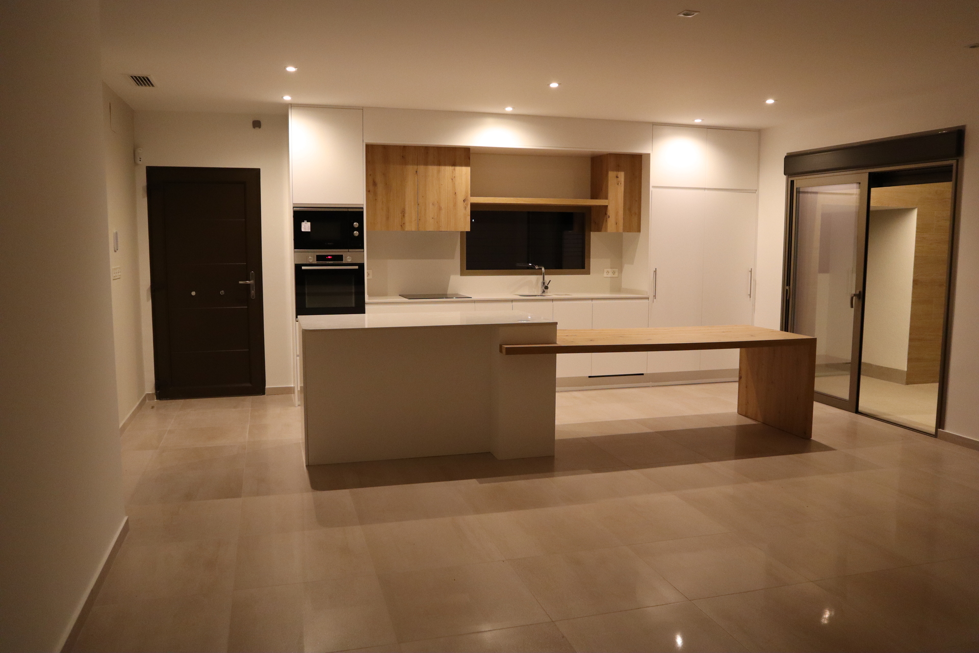 DP-100-44027473-01-5