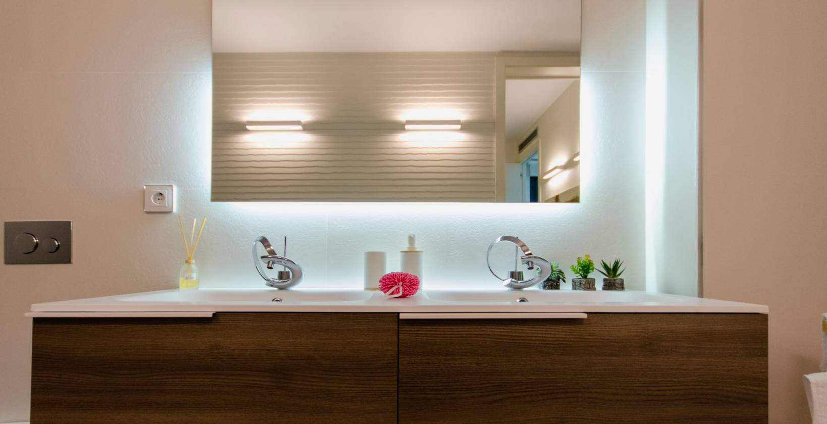 DP-100-56404185-01-15