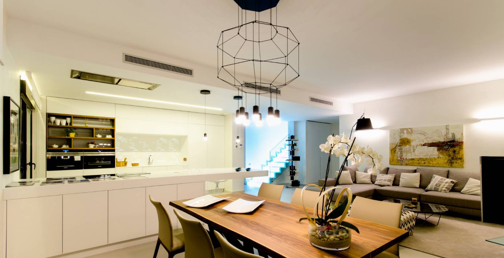 DP-100-56404185-01-22