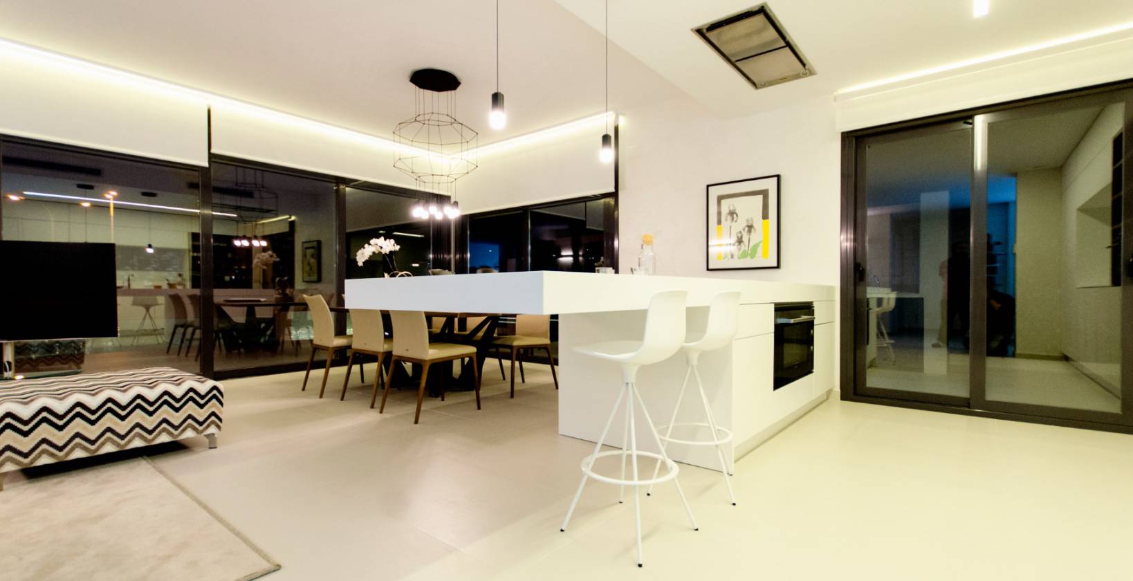 DP-100-56404185-01-3