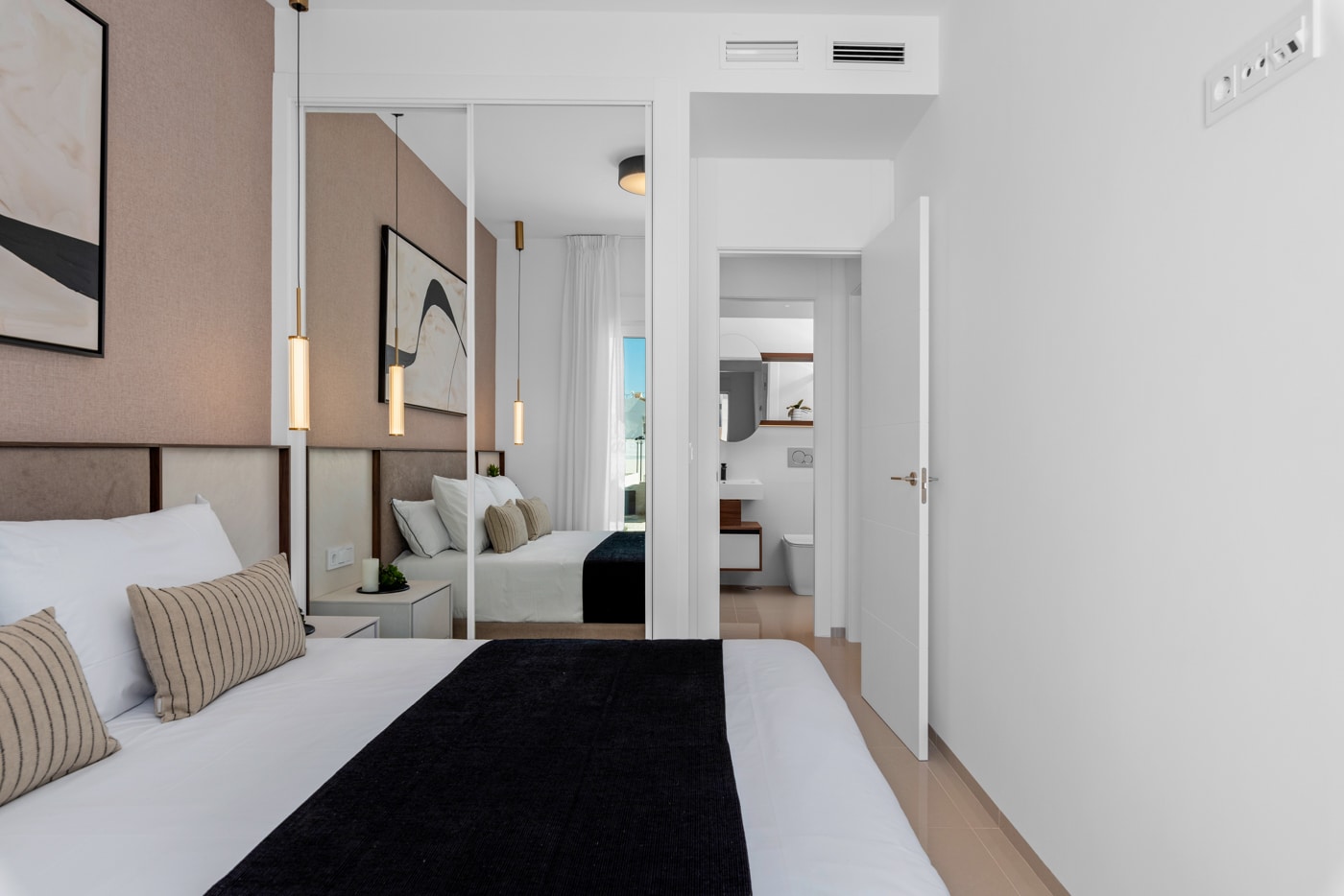 DP-100-96742538-01-1