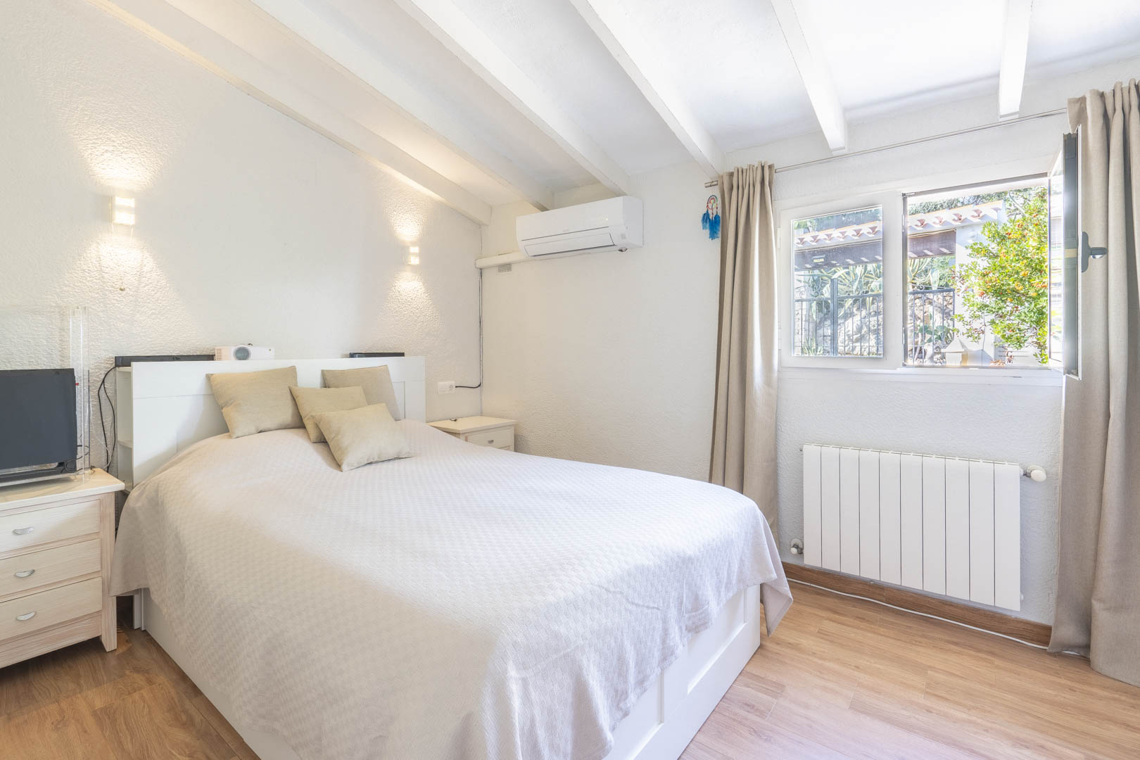 DP-40-C4XY4318JAV-15