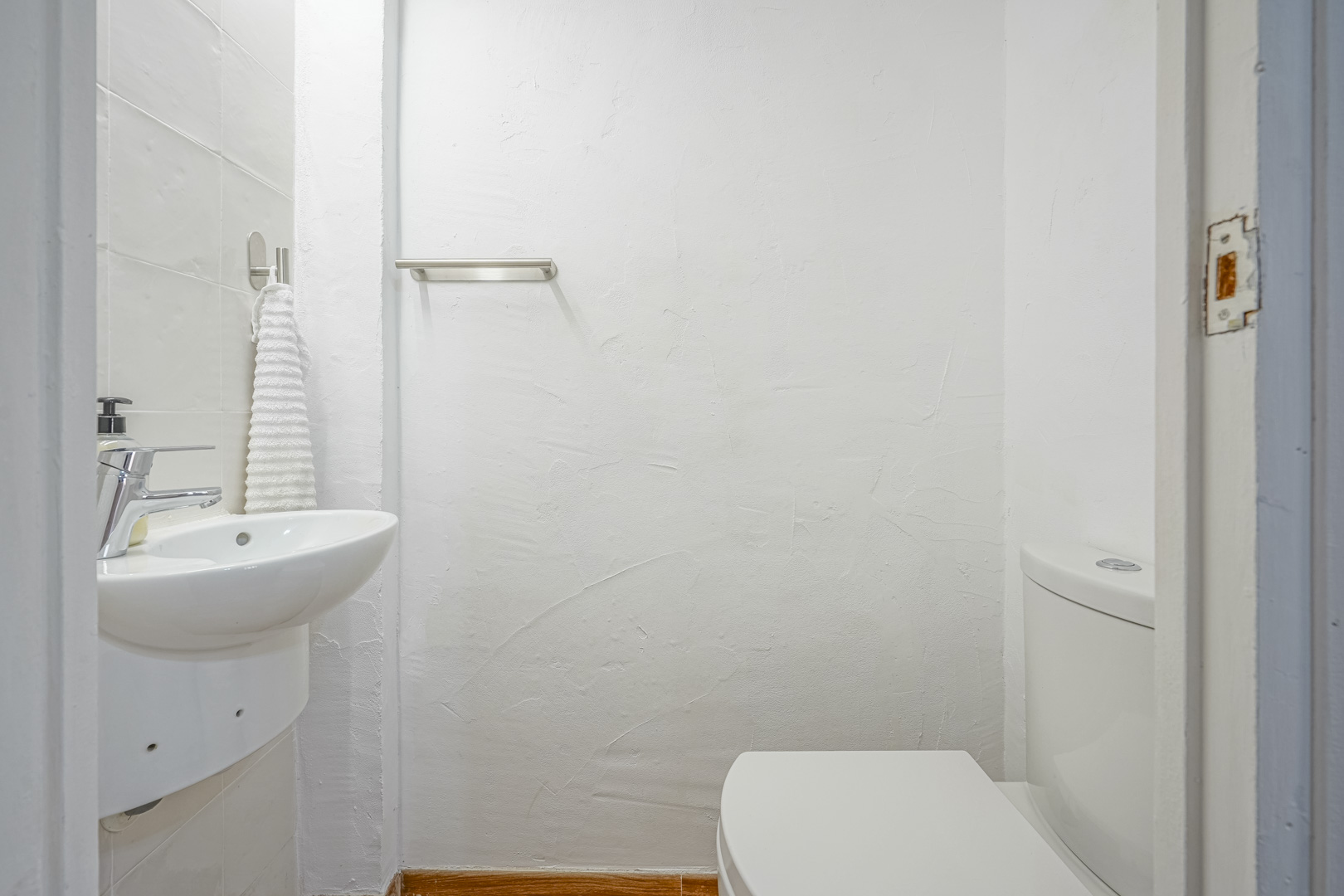 DP-40-C4XY4318JAV-20