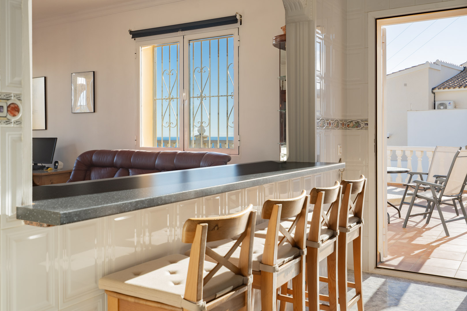 DP-40-C4XY4596CAL-12