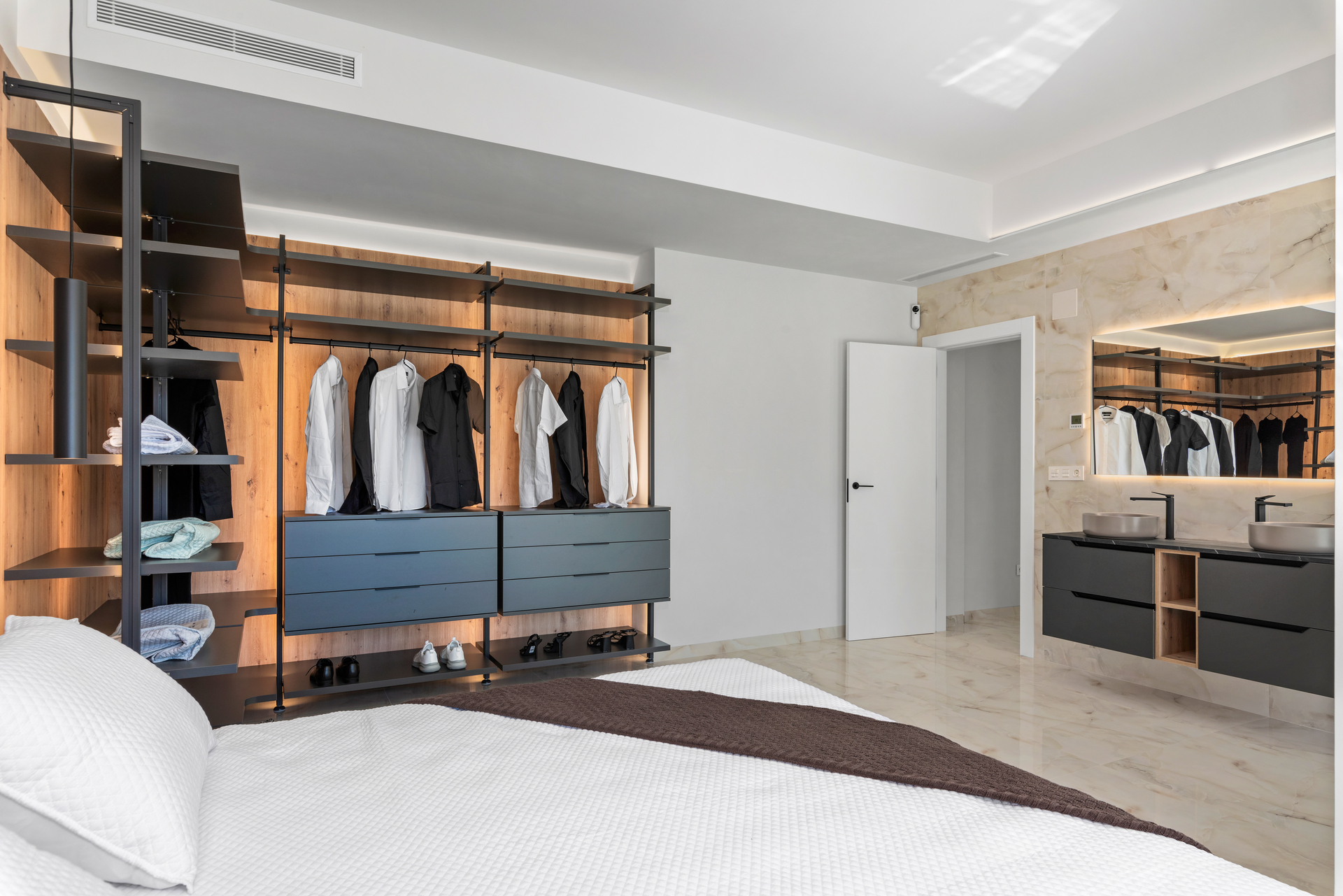 DP-100-19626894-01-22