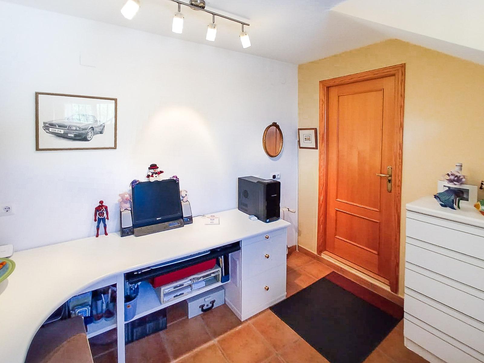 DP-36-AC-0565610244-21