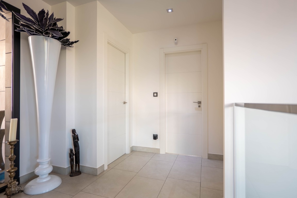 Moderne villa te koop in Javea (53)