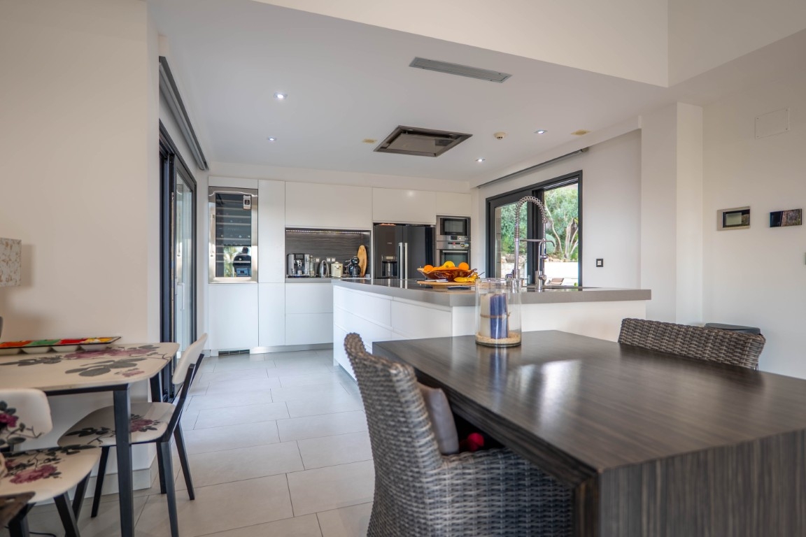 Moderne villa te koop in Javea (66)