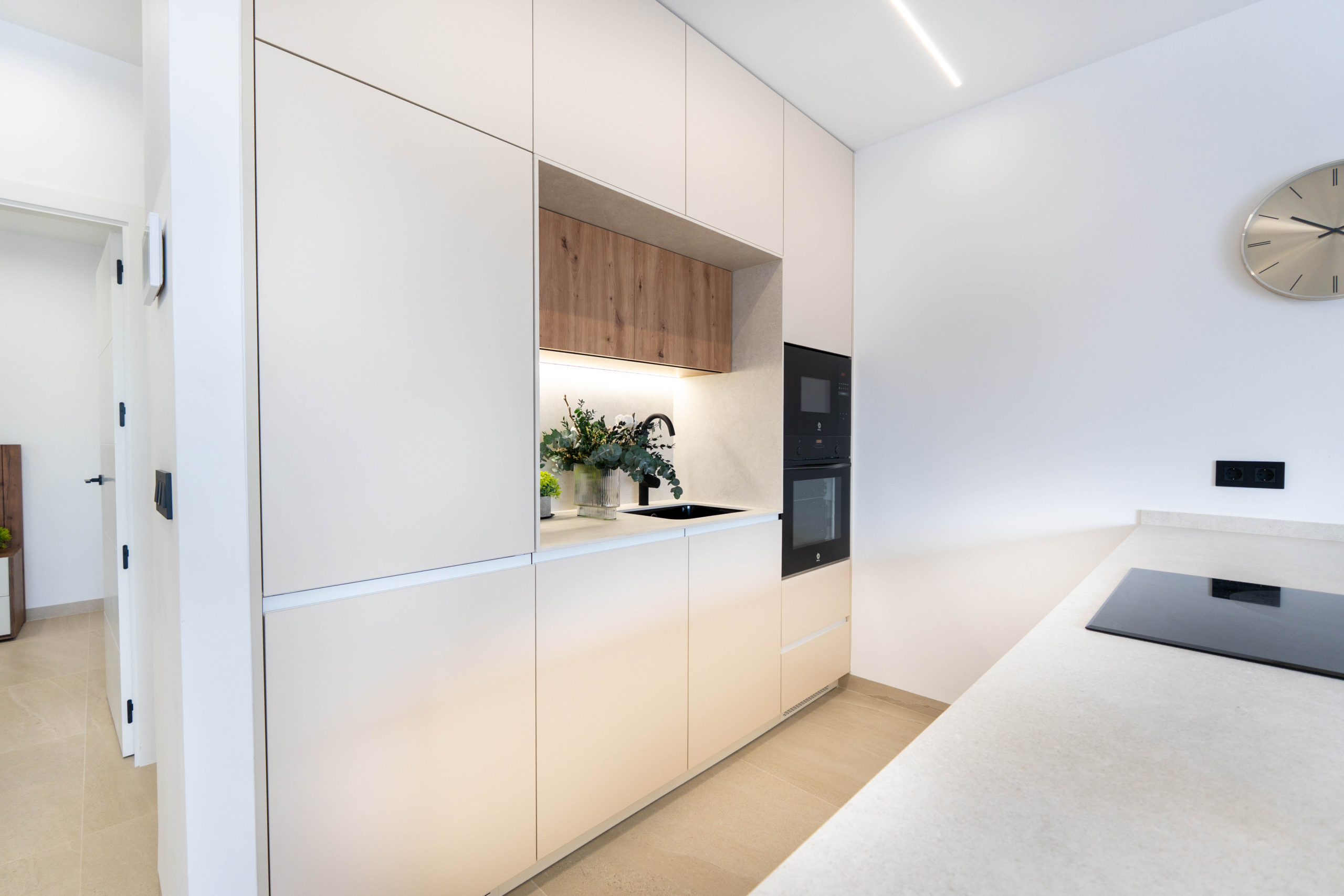 DP-100-30892676-01-14