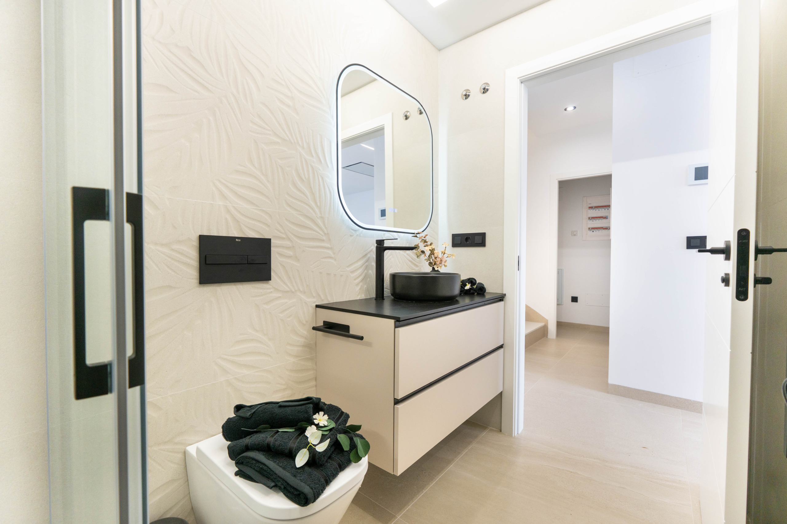 DP-100-30892676-01-20