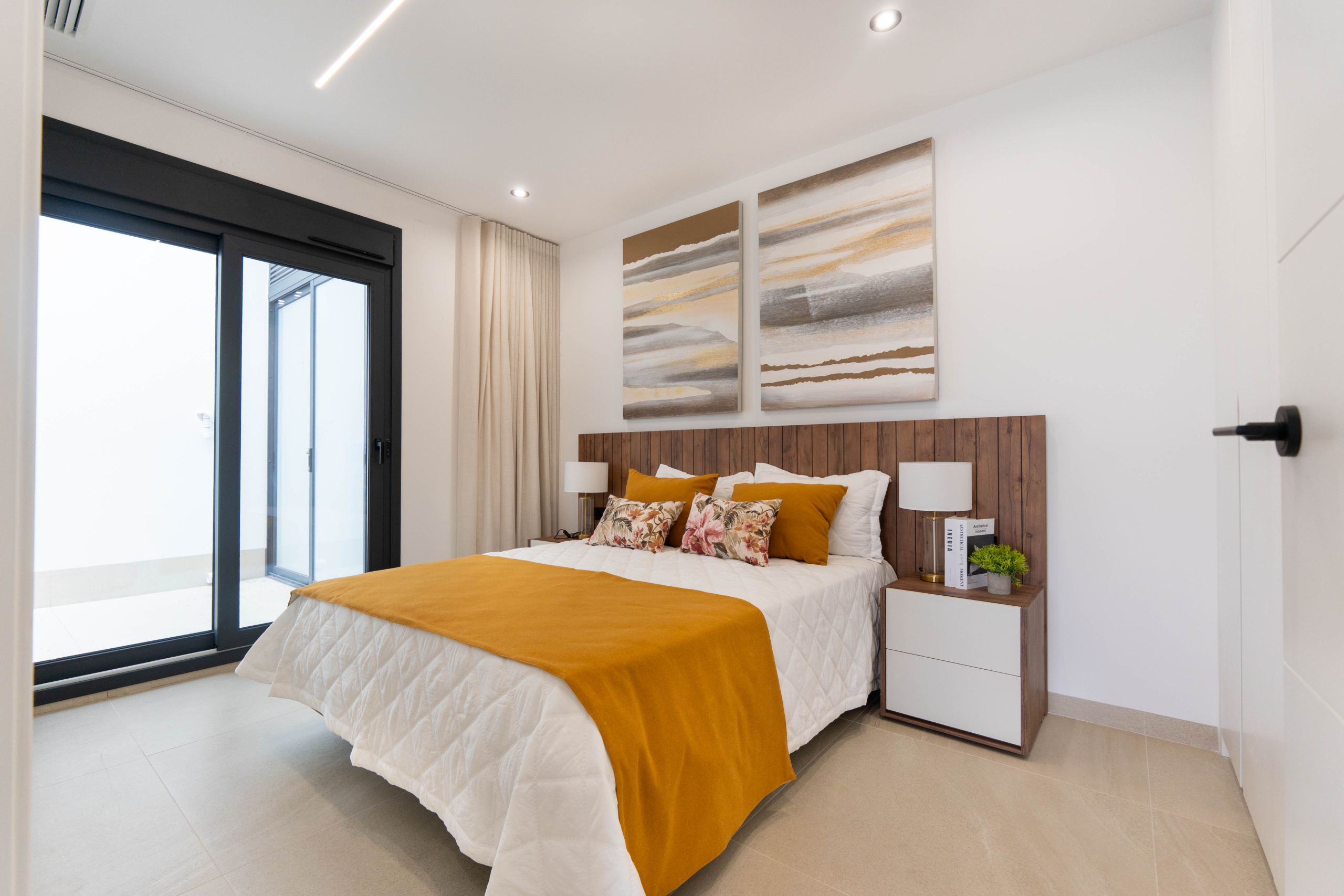 DP-100-30892676-01-22