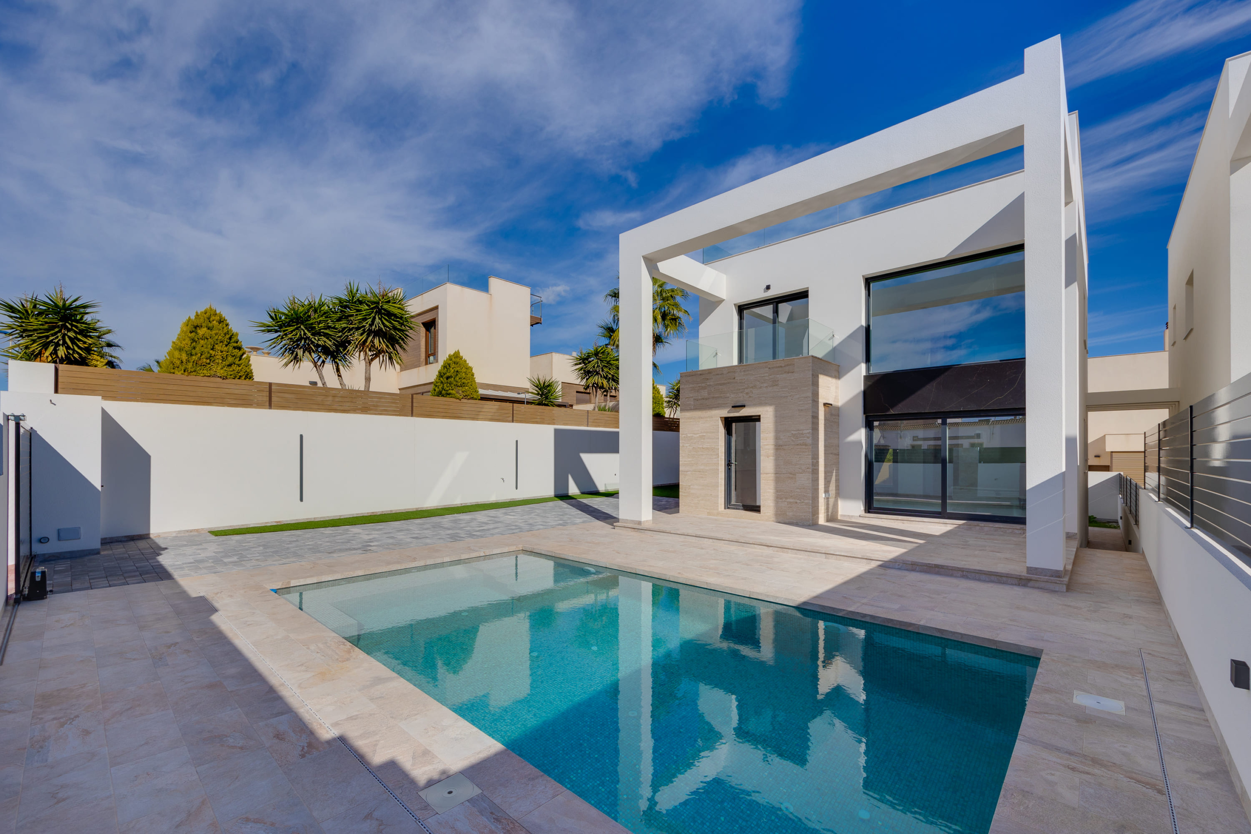 DP-100-32162745-01-2