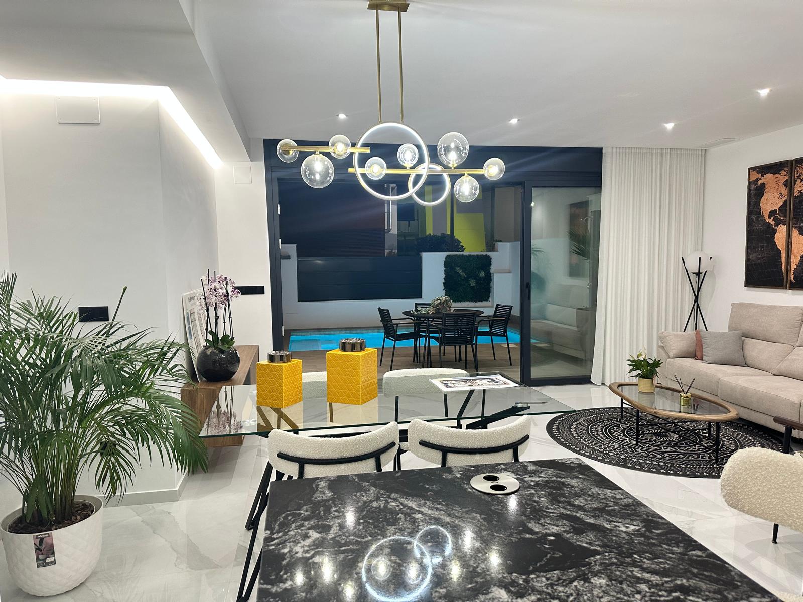 DP-100-36297299-01-1