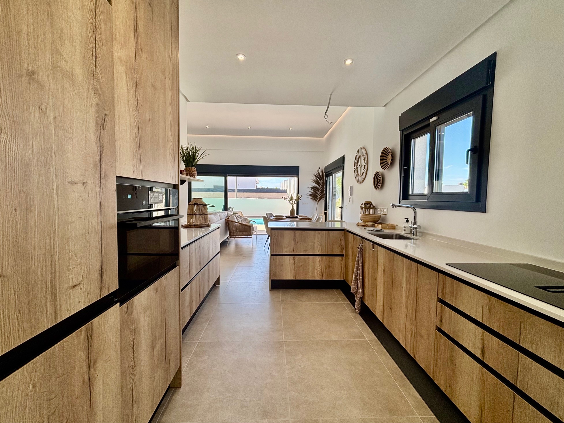 DP-100-41756803-01-19