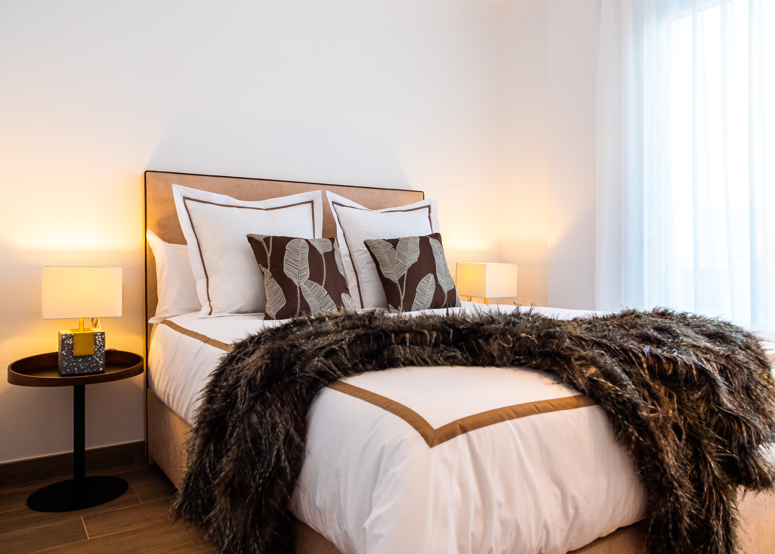 DP-100-85389258-01-16