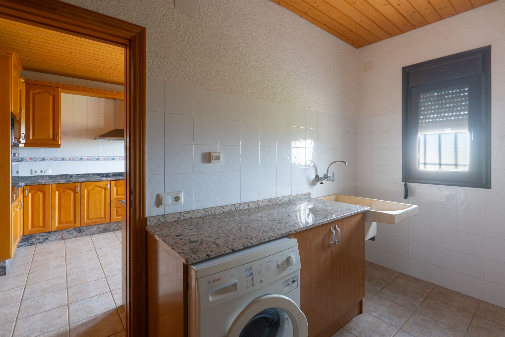 DP-40-C3XY4251BELL-17