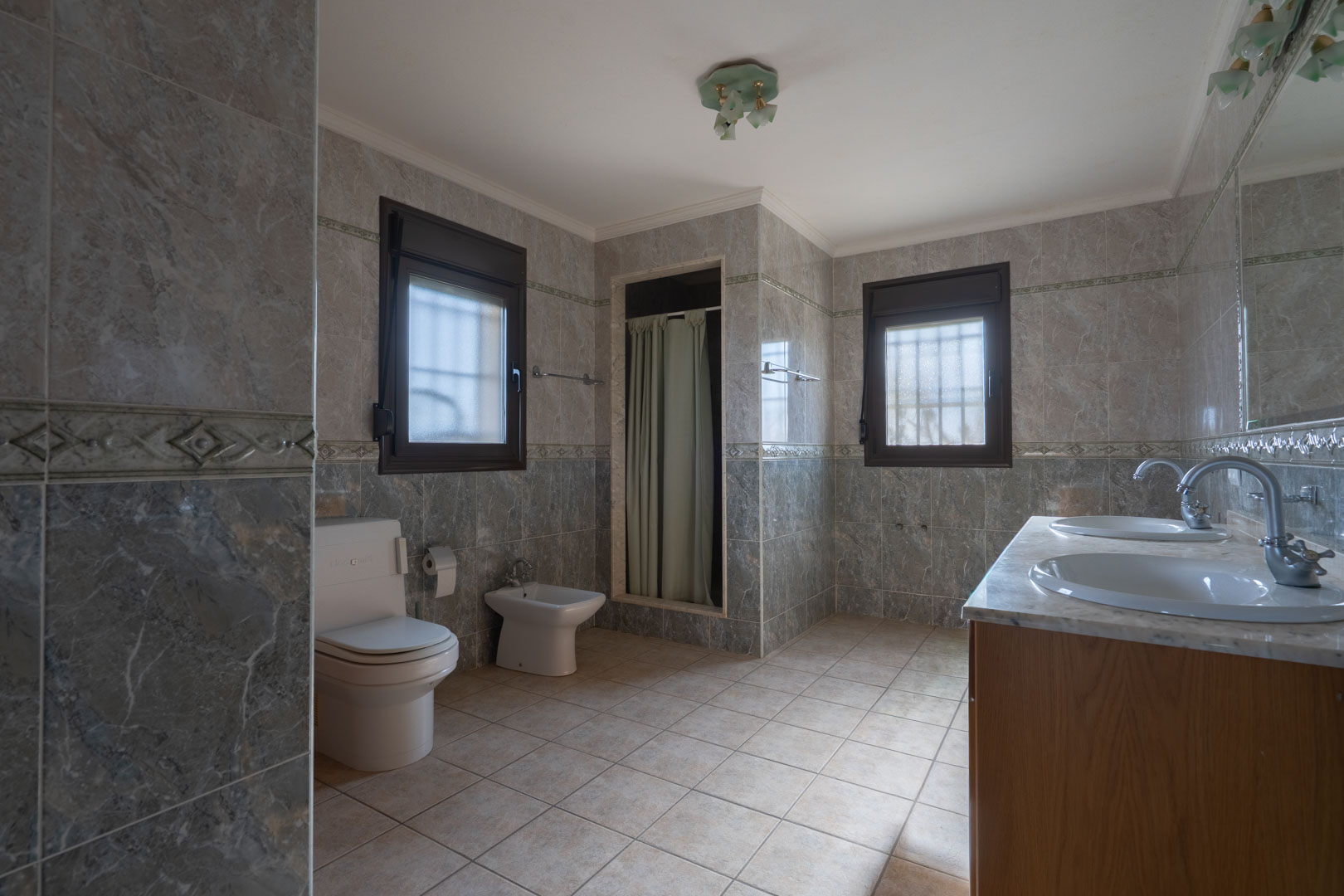 DP-40-C3XY4251BELL-21