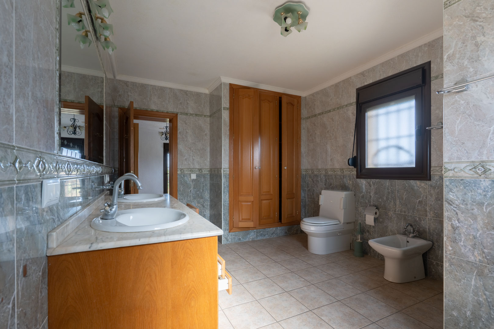 DP-40-C3XY4251BELL-22