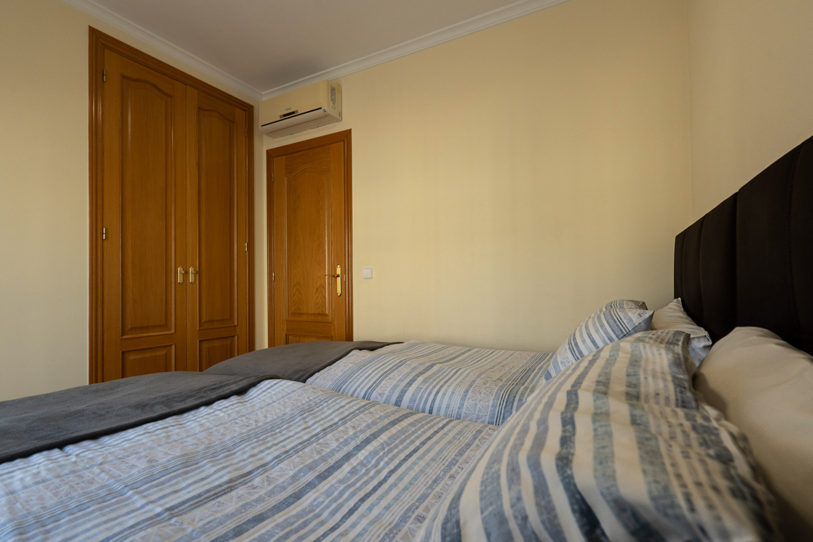 DP-40-C4XY4619JAV-14