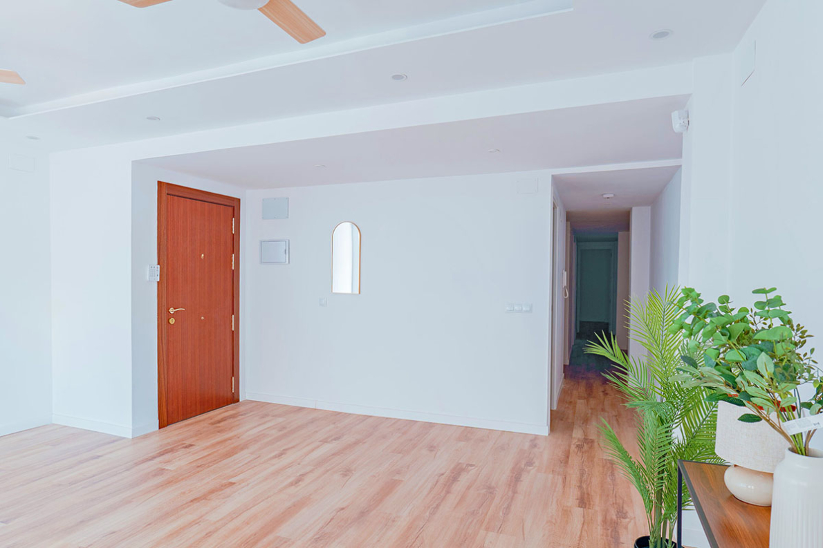 Apartment for sale Valencia - entrance