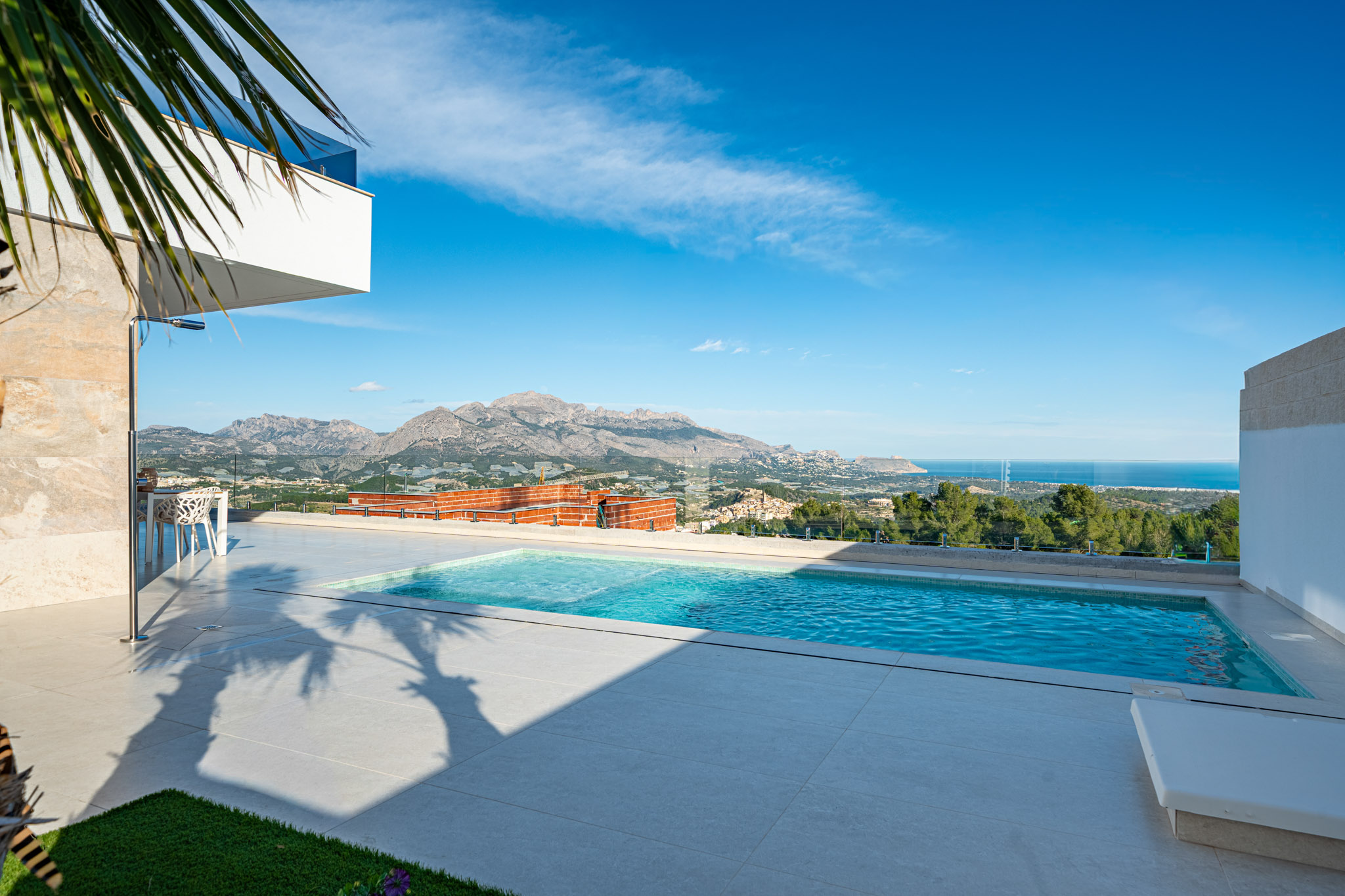 DP-100-26325402-01-1