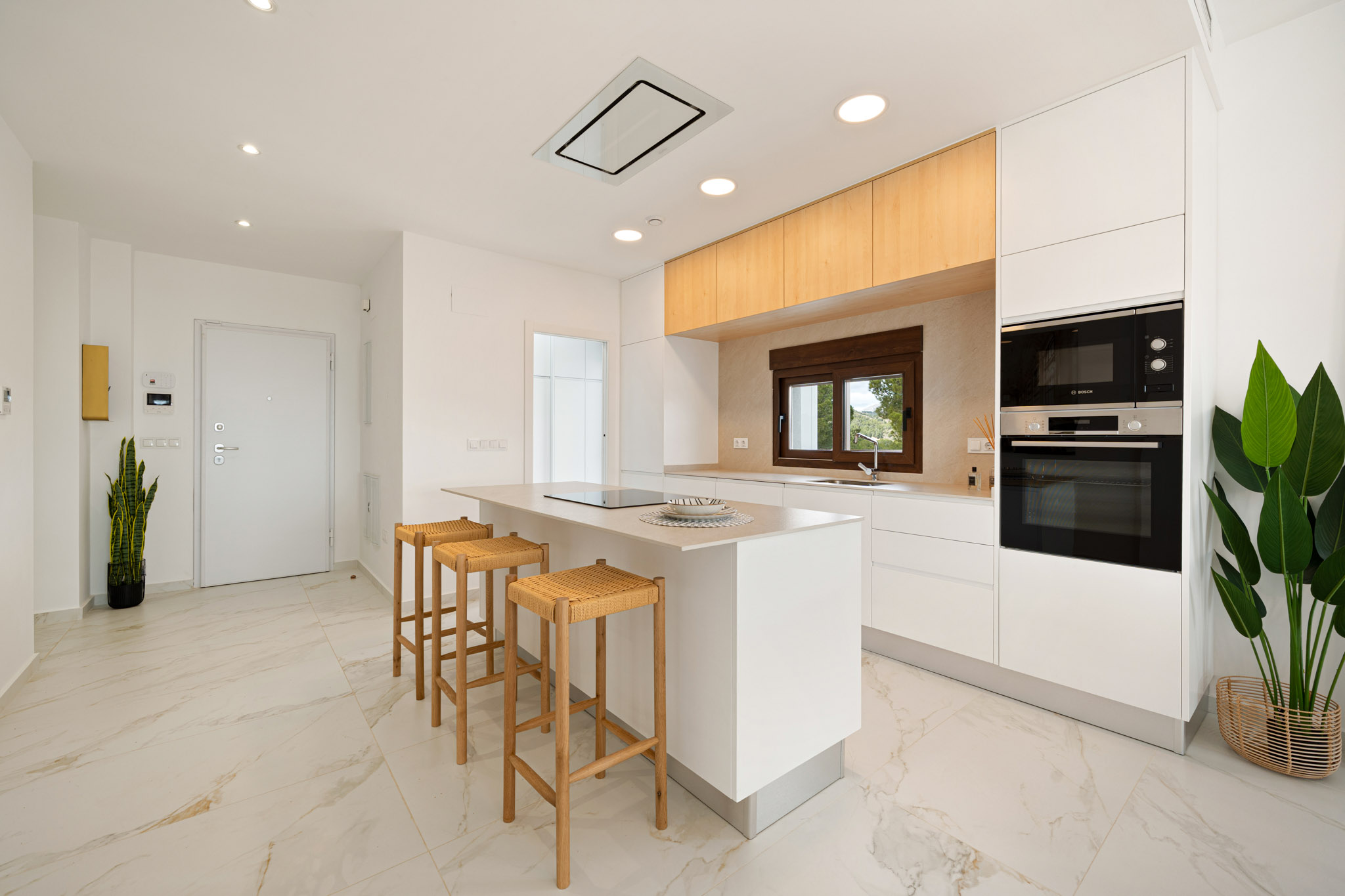 DP-100-26325402-01-17