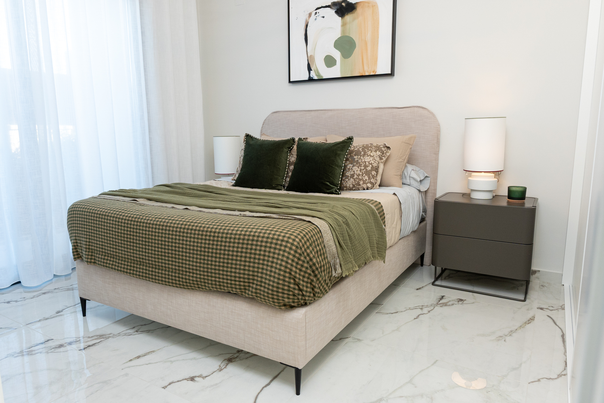 DP-100-39073594-01-19