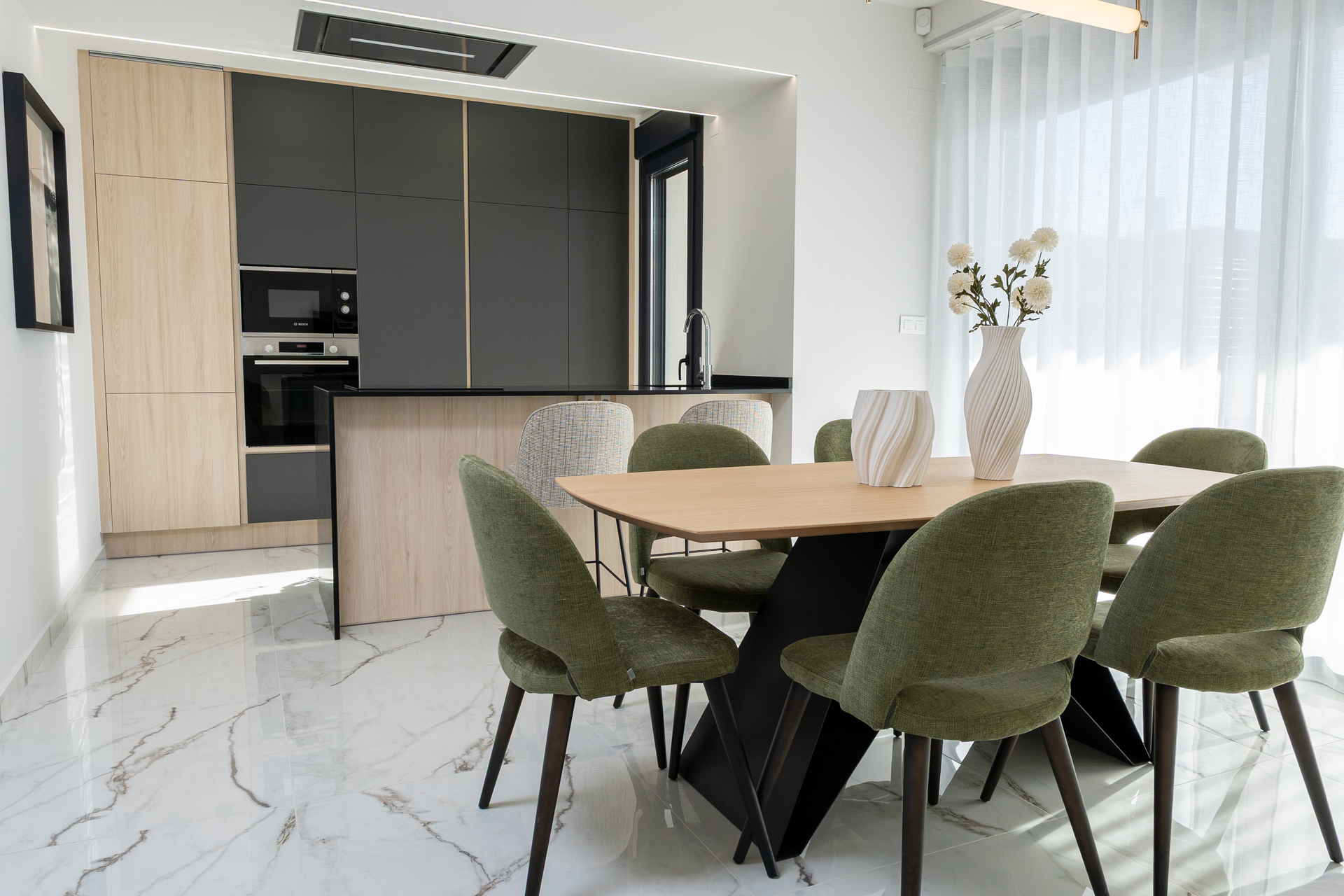 DP-100-39073594-01-20