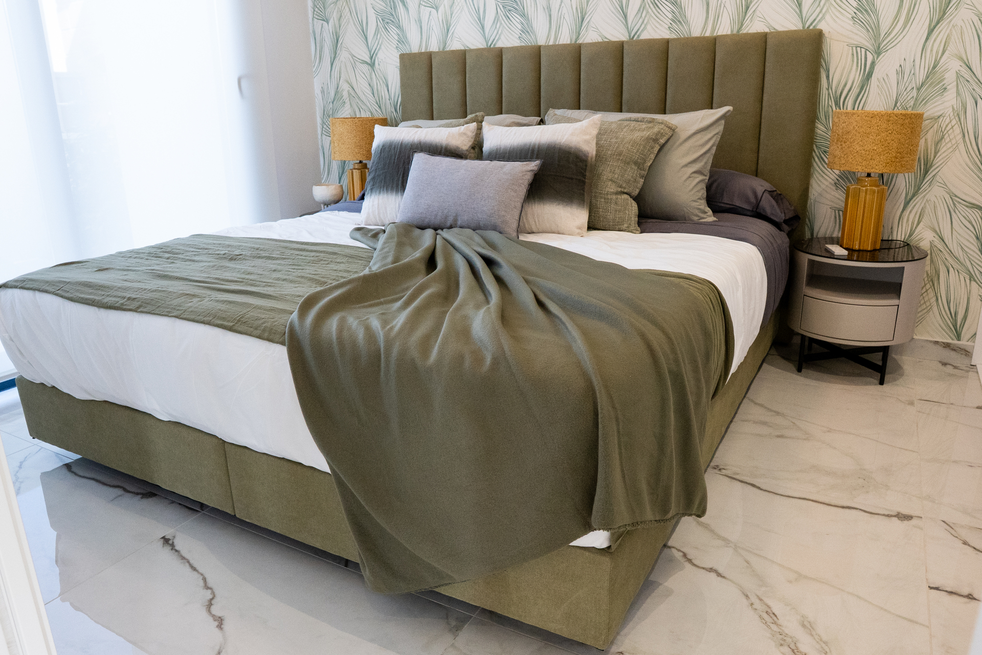 DP-100-46922826-01-10